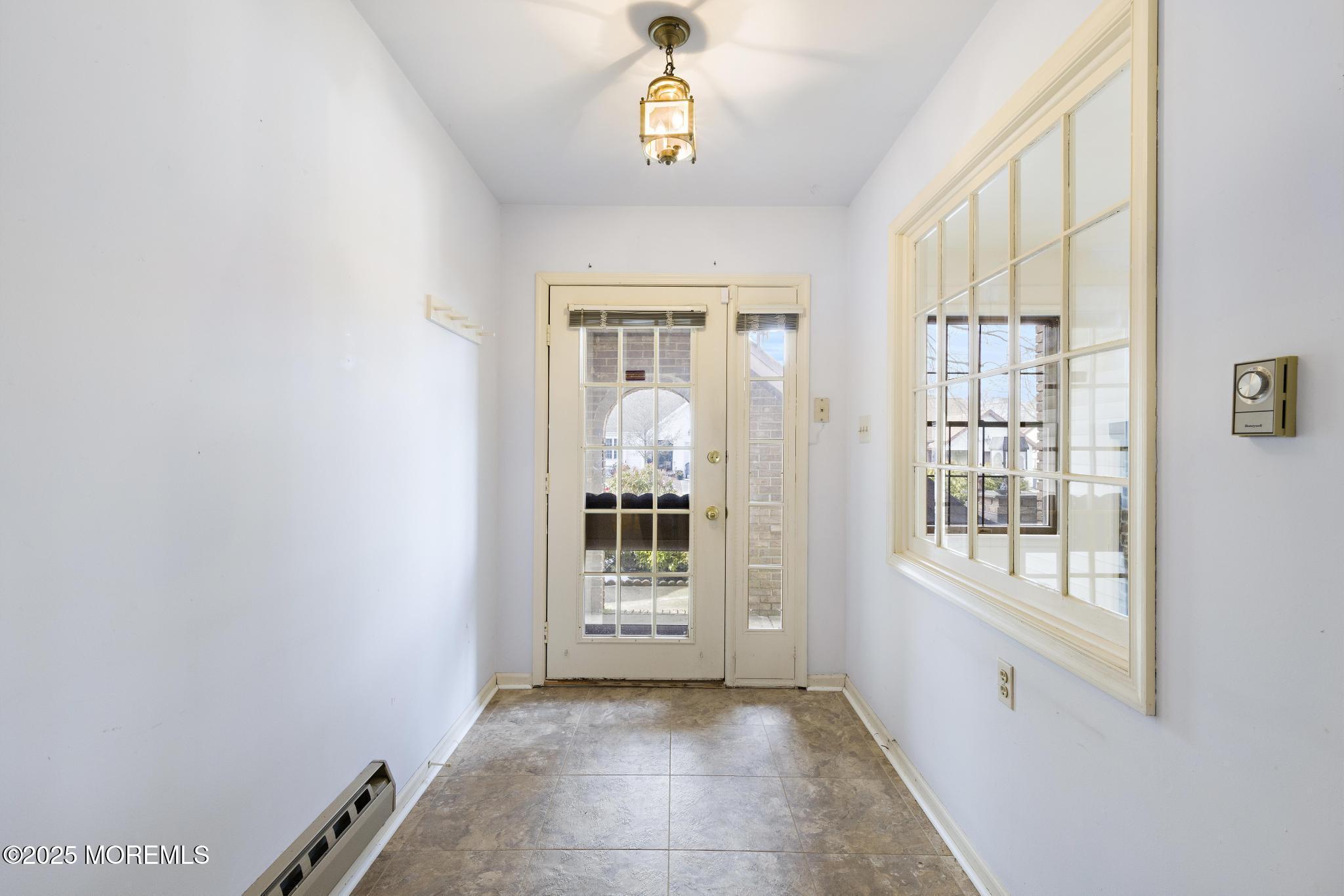 11 Elm Road, 8