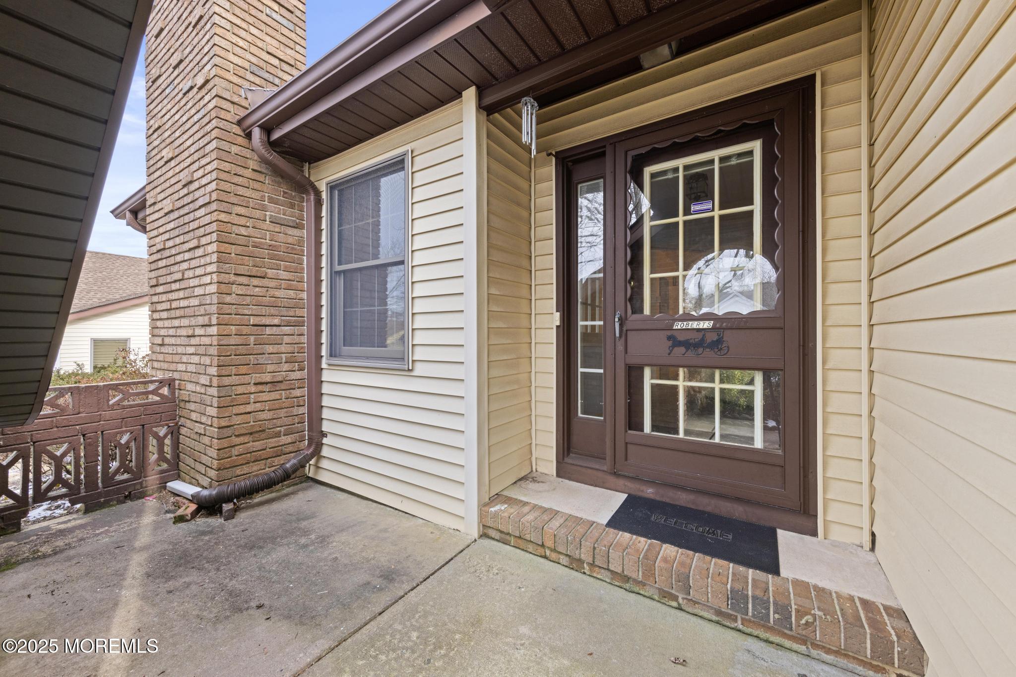 11 Elm Road, 8