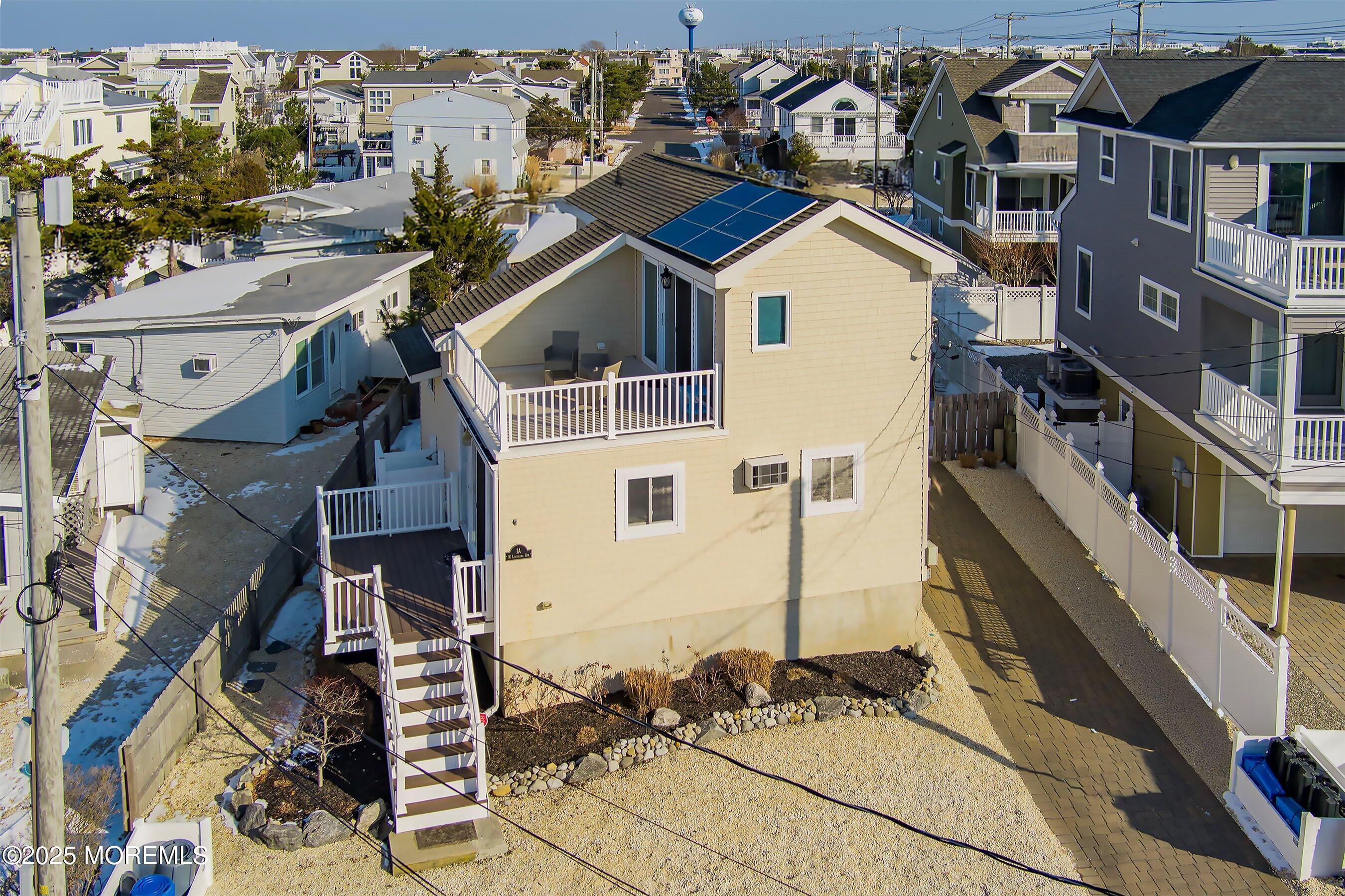 1A W Louisiana Avenue 1