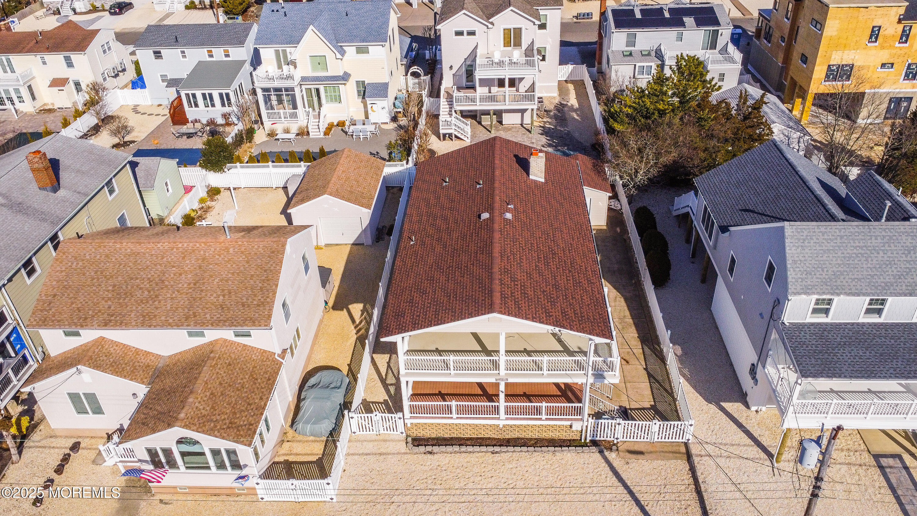 327 N 1st Street