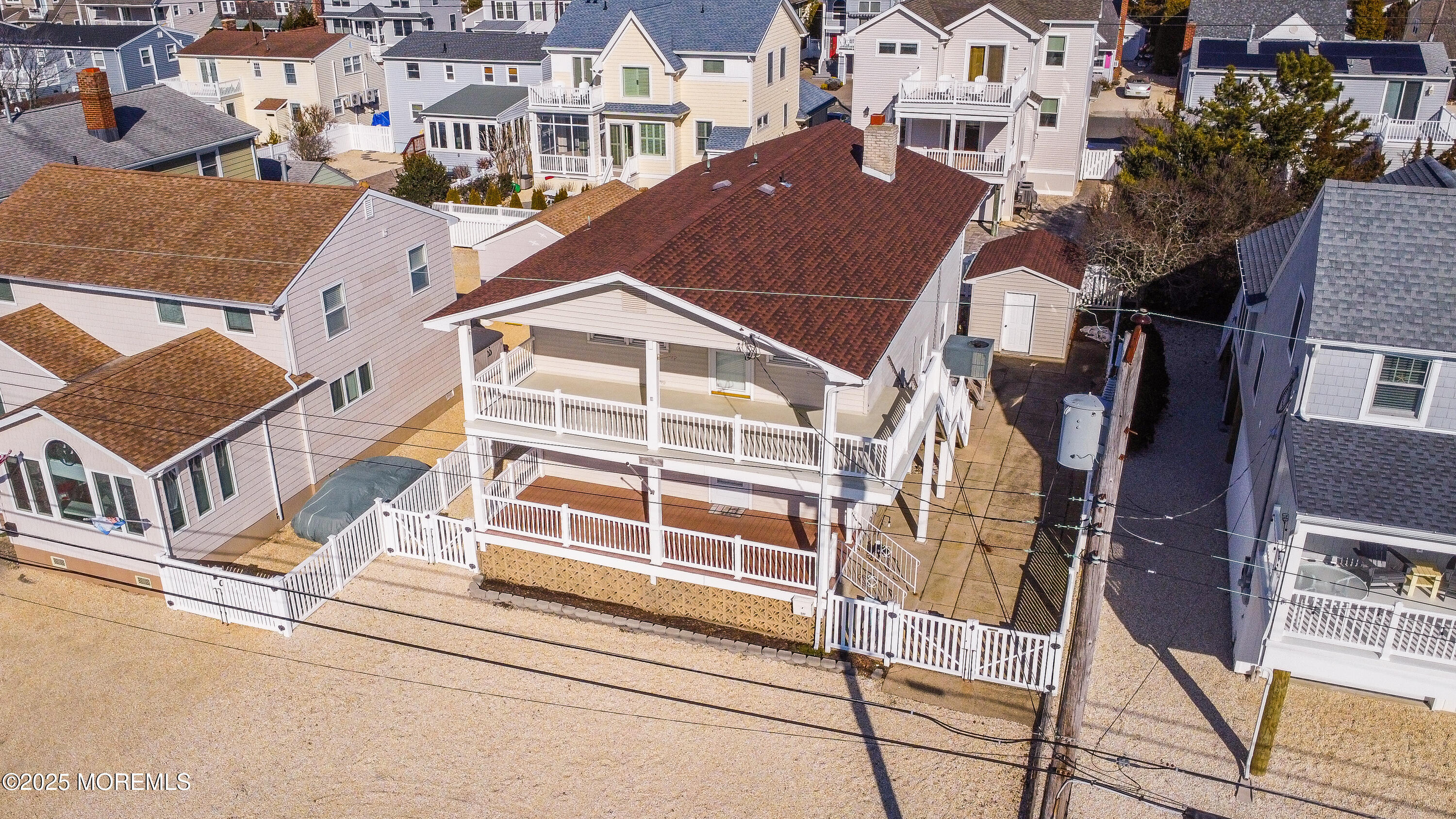 327 N 1st Street