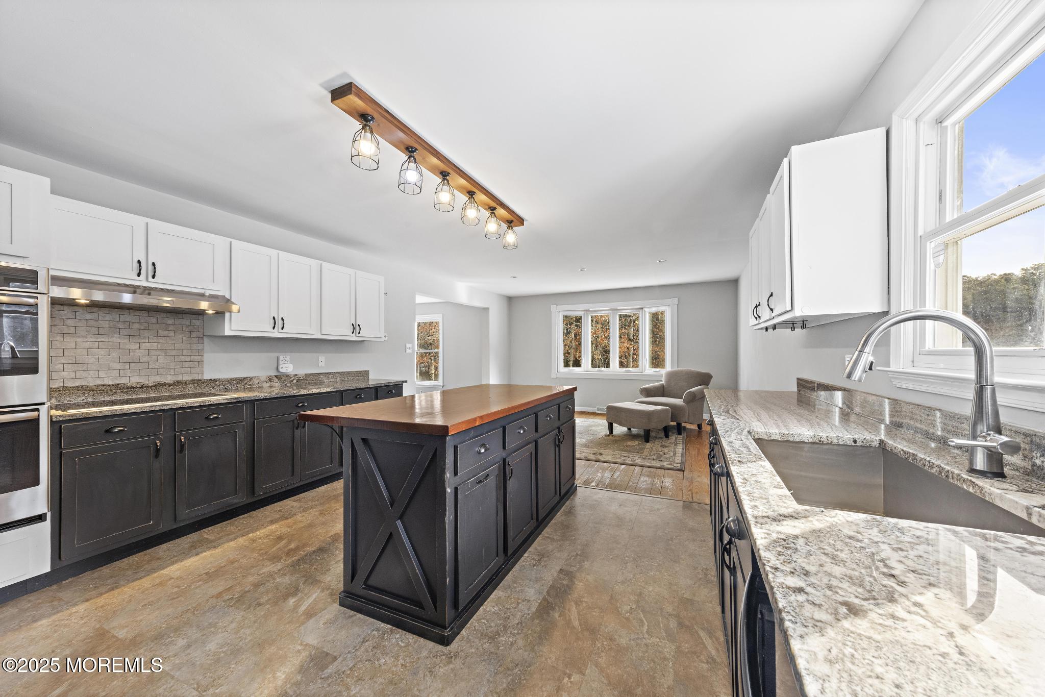 124 Leektown Road