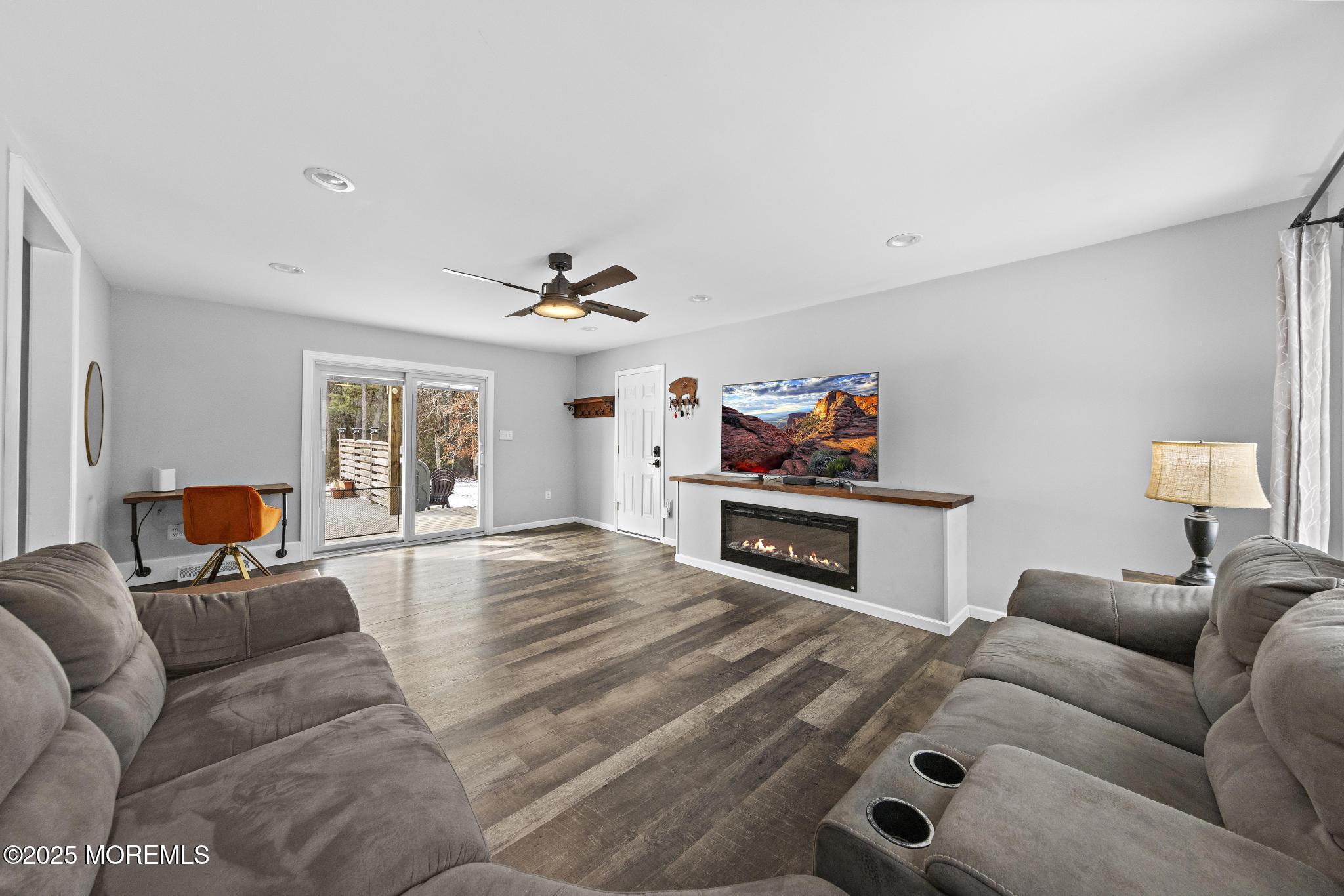 124 Leektown Road