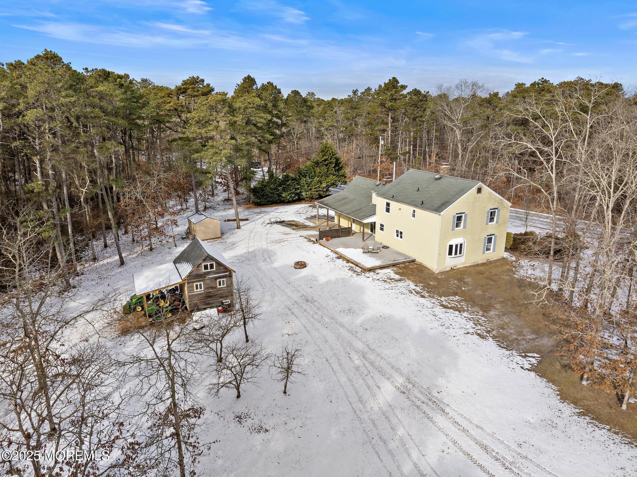 124 Leektown Road