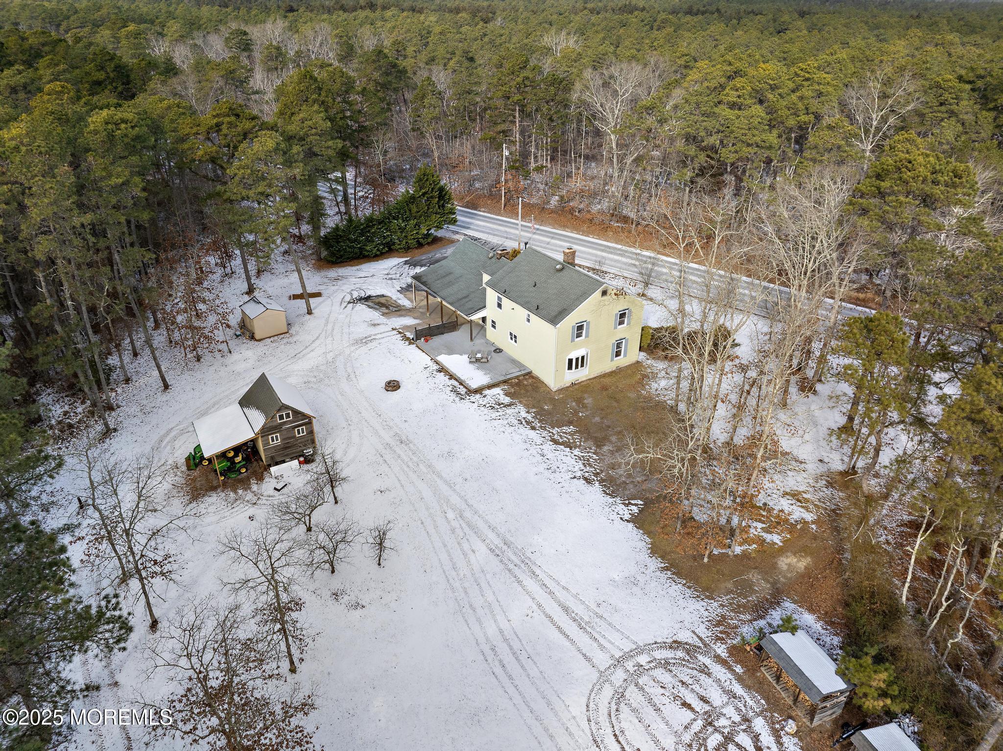 124 Leektown Road