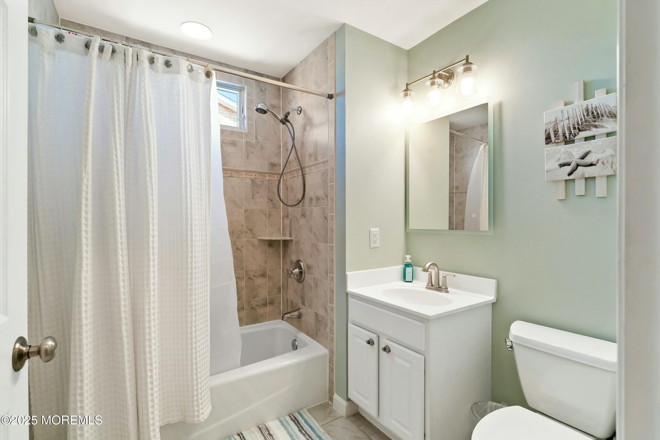 3 W 29th Street B
