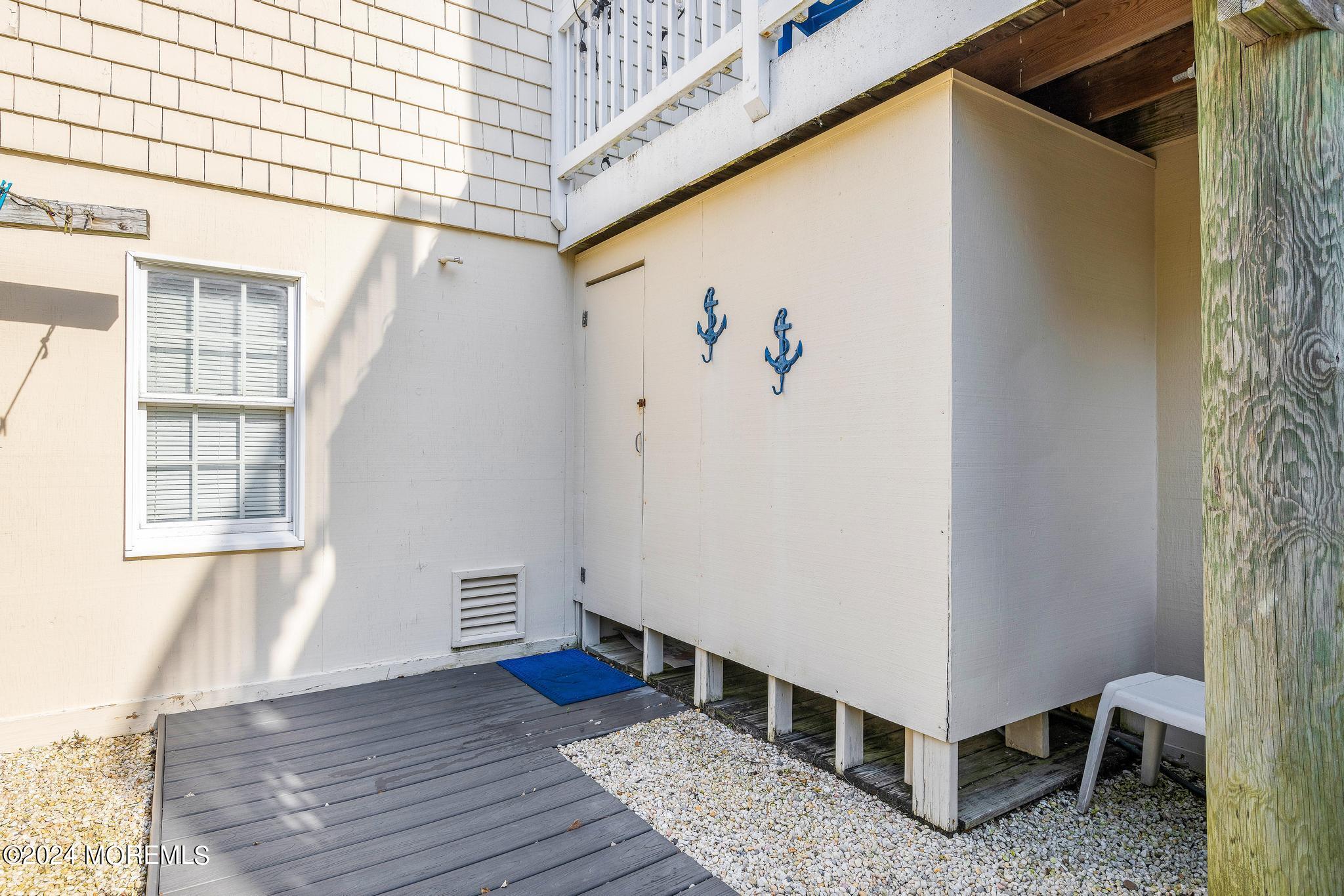 108 Roxie Avenue 2