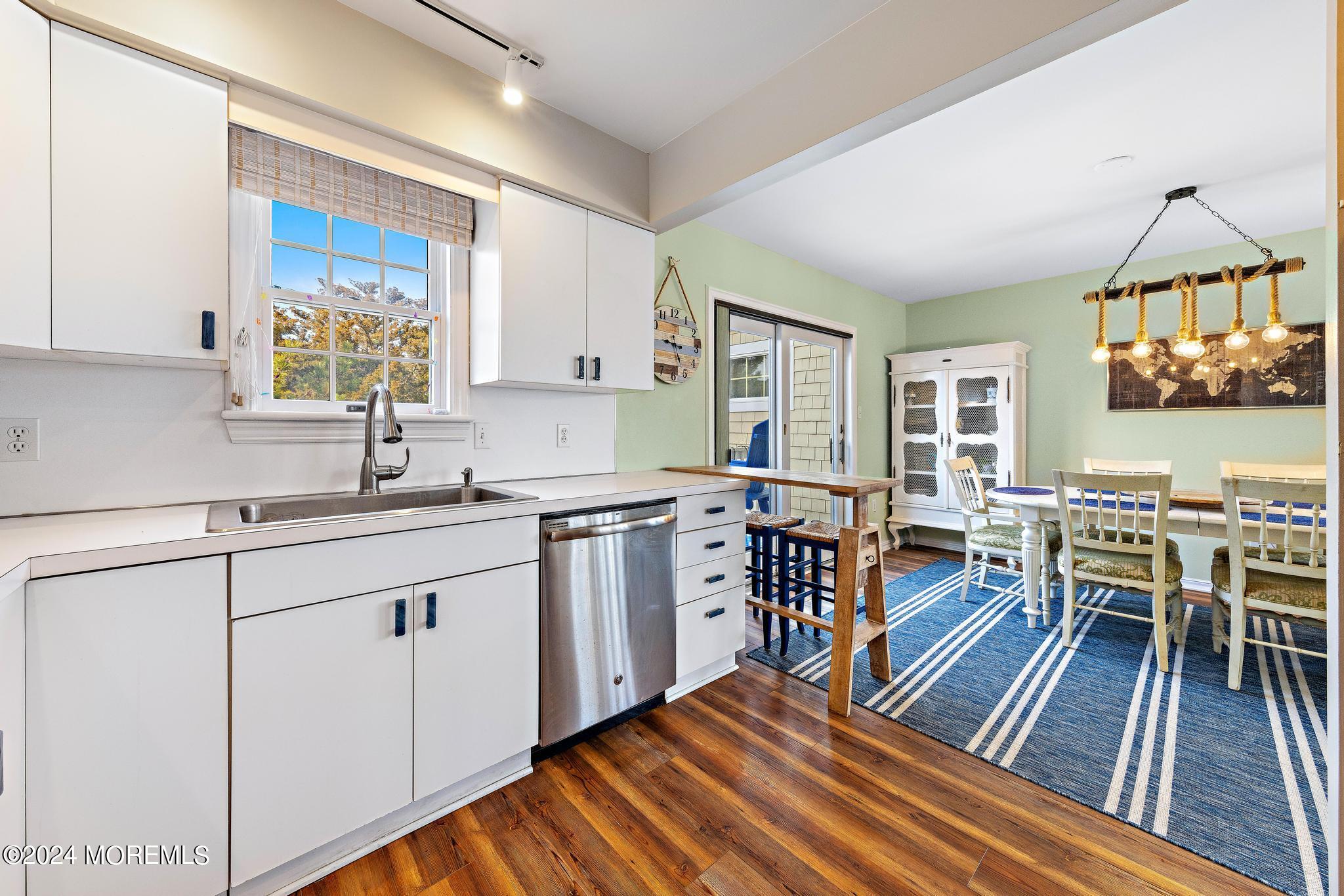 108 Roxie Avenue 2