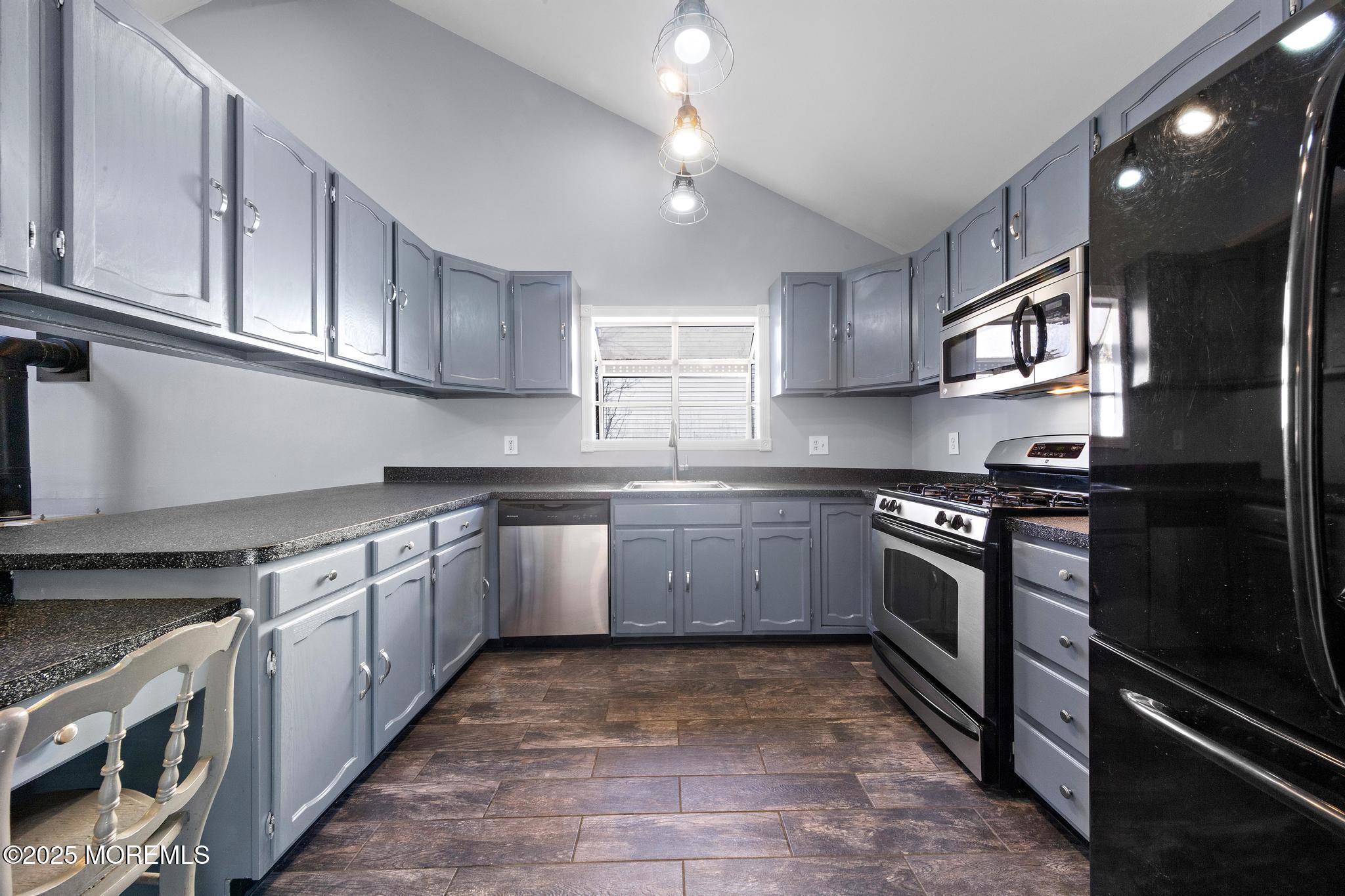26 Mayflower Drive