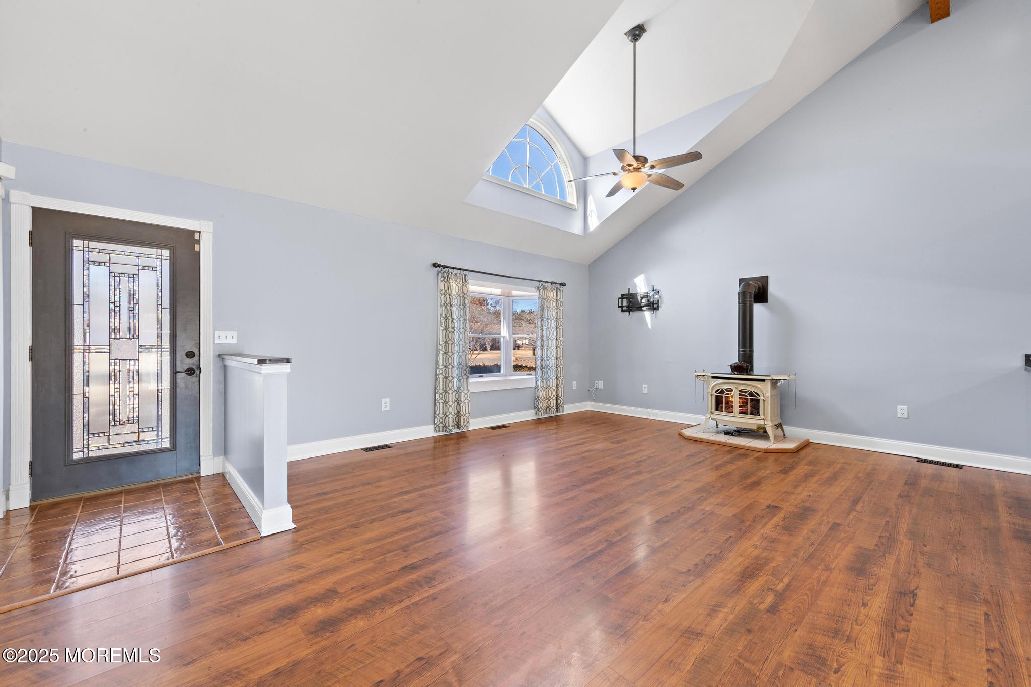26 Mayflower Drive