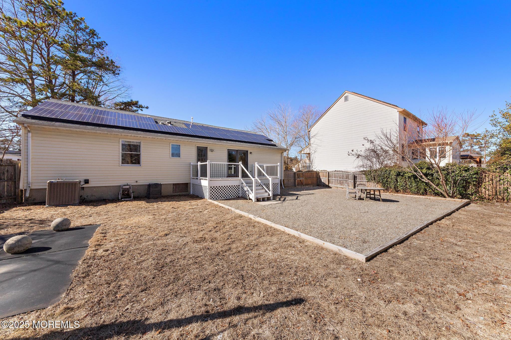 26 Mayflower Drive