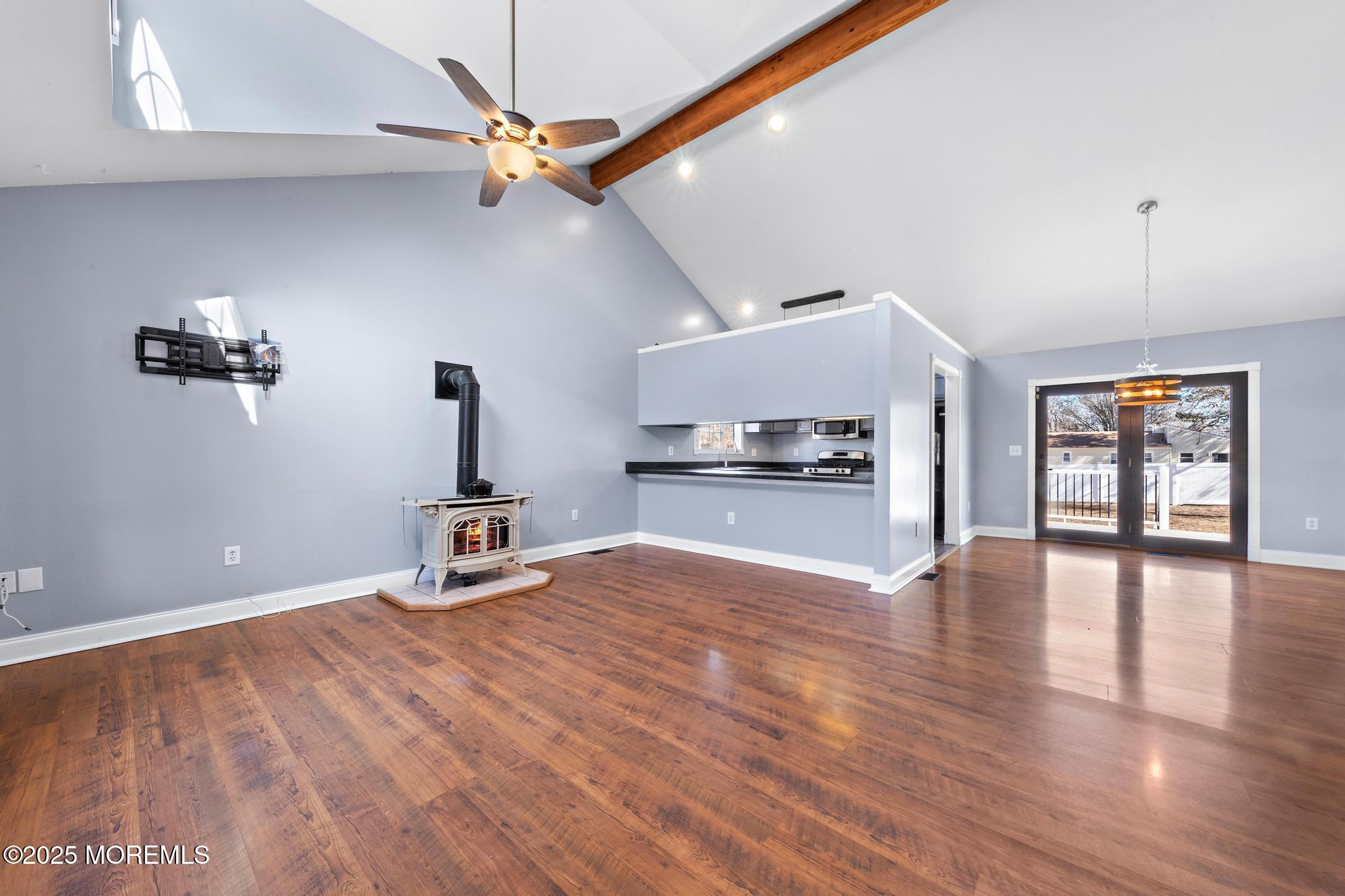 26 Mayflower Drive