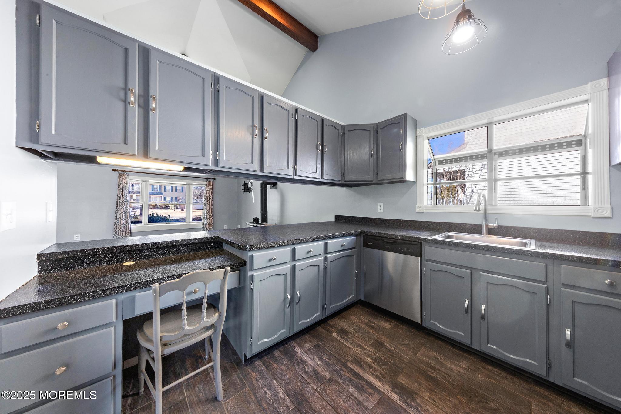 26 Mayflower Drive