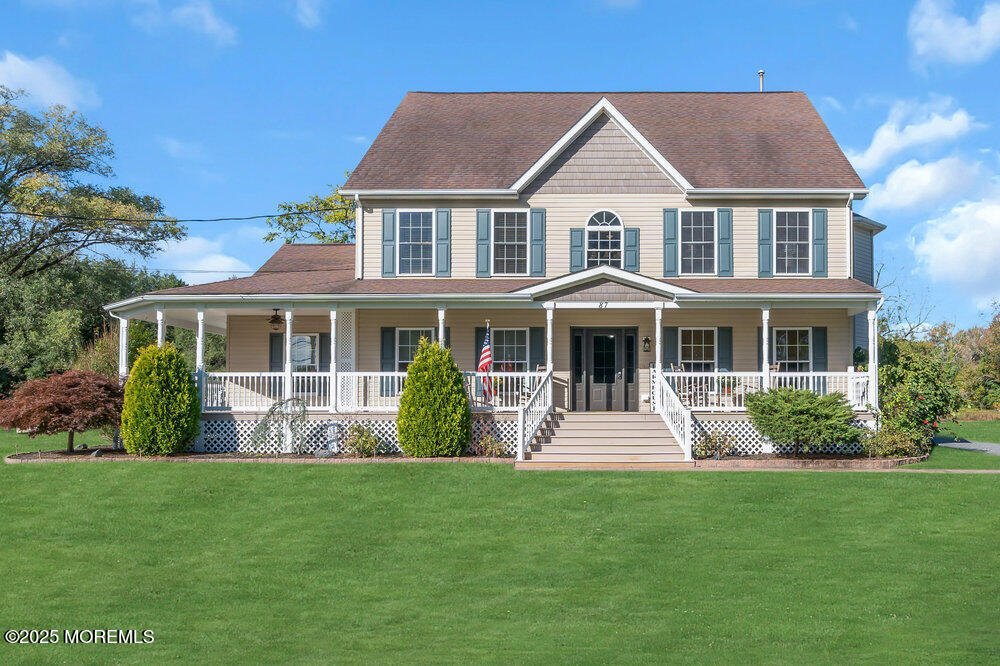 87 N Maple Avenue