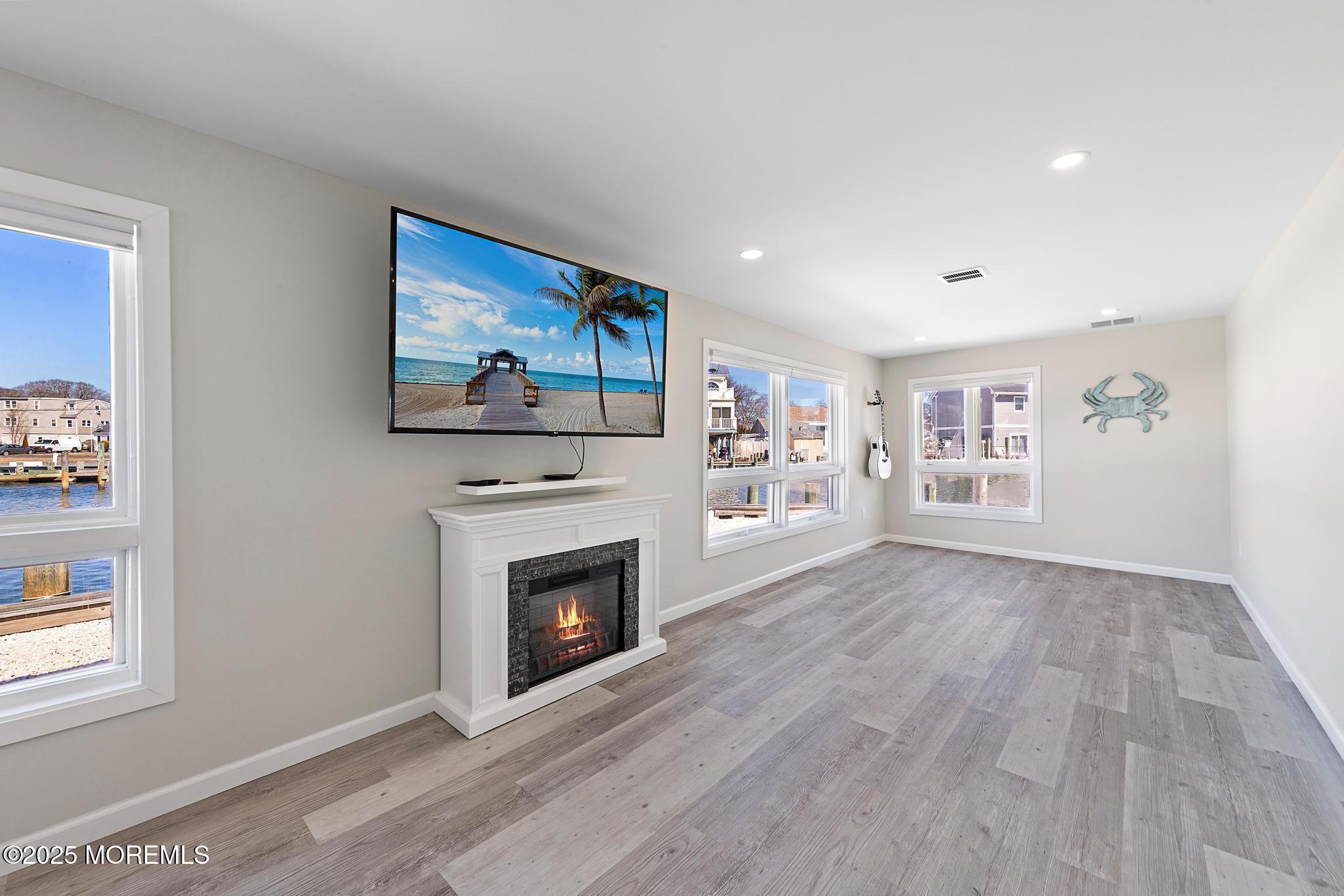 13 Bayview Drive