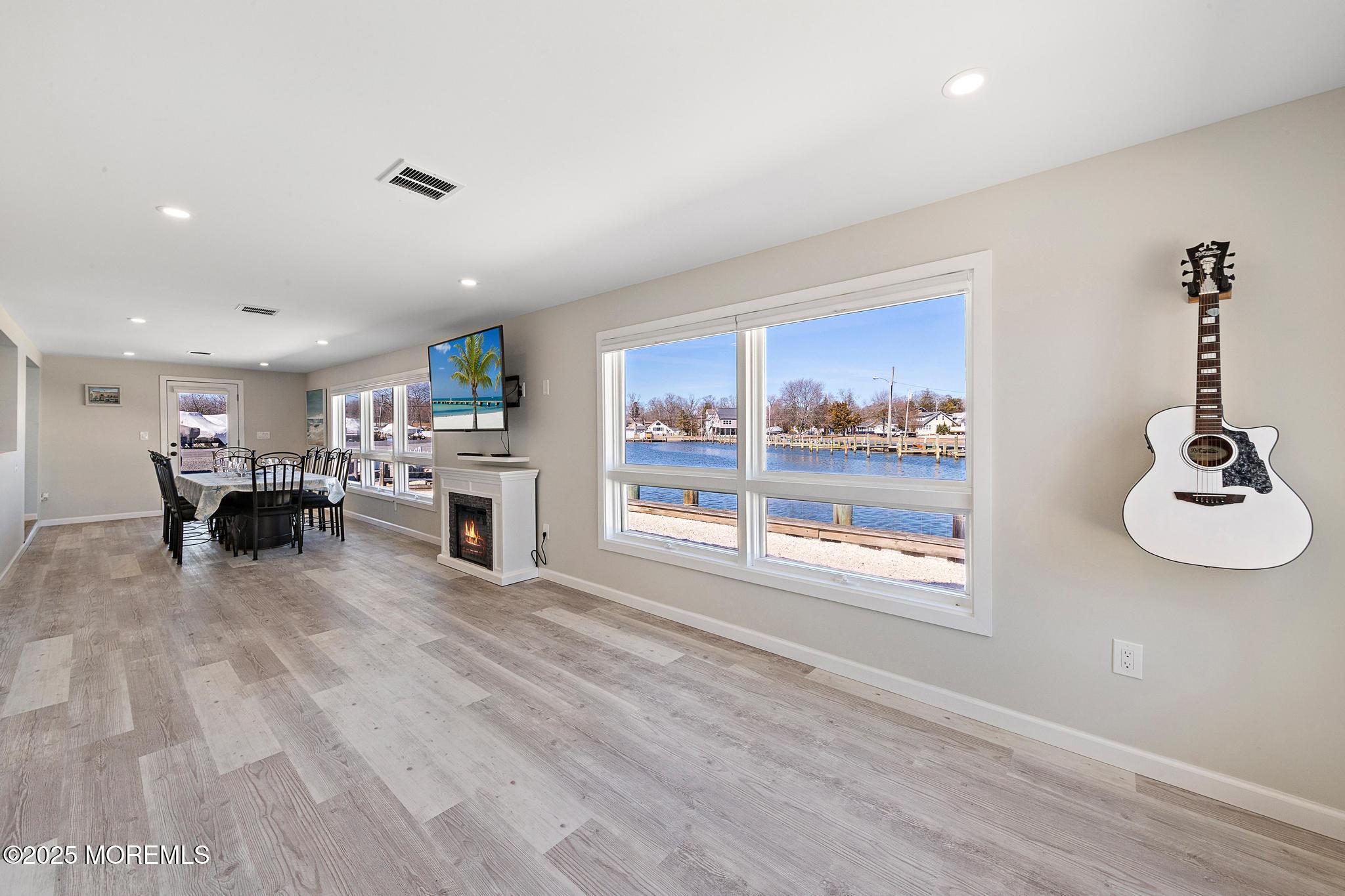 13 Bayview Drive