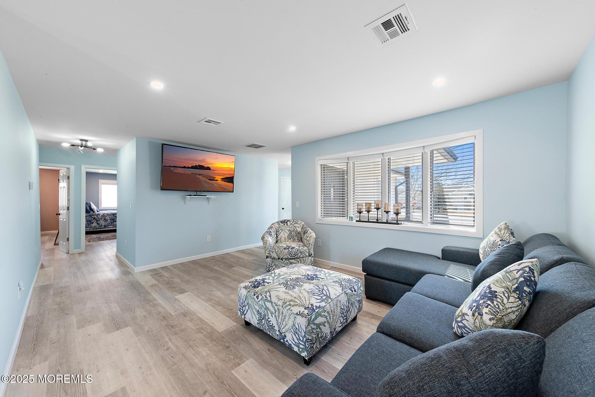 13 Bayview Drive