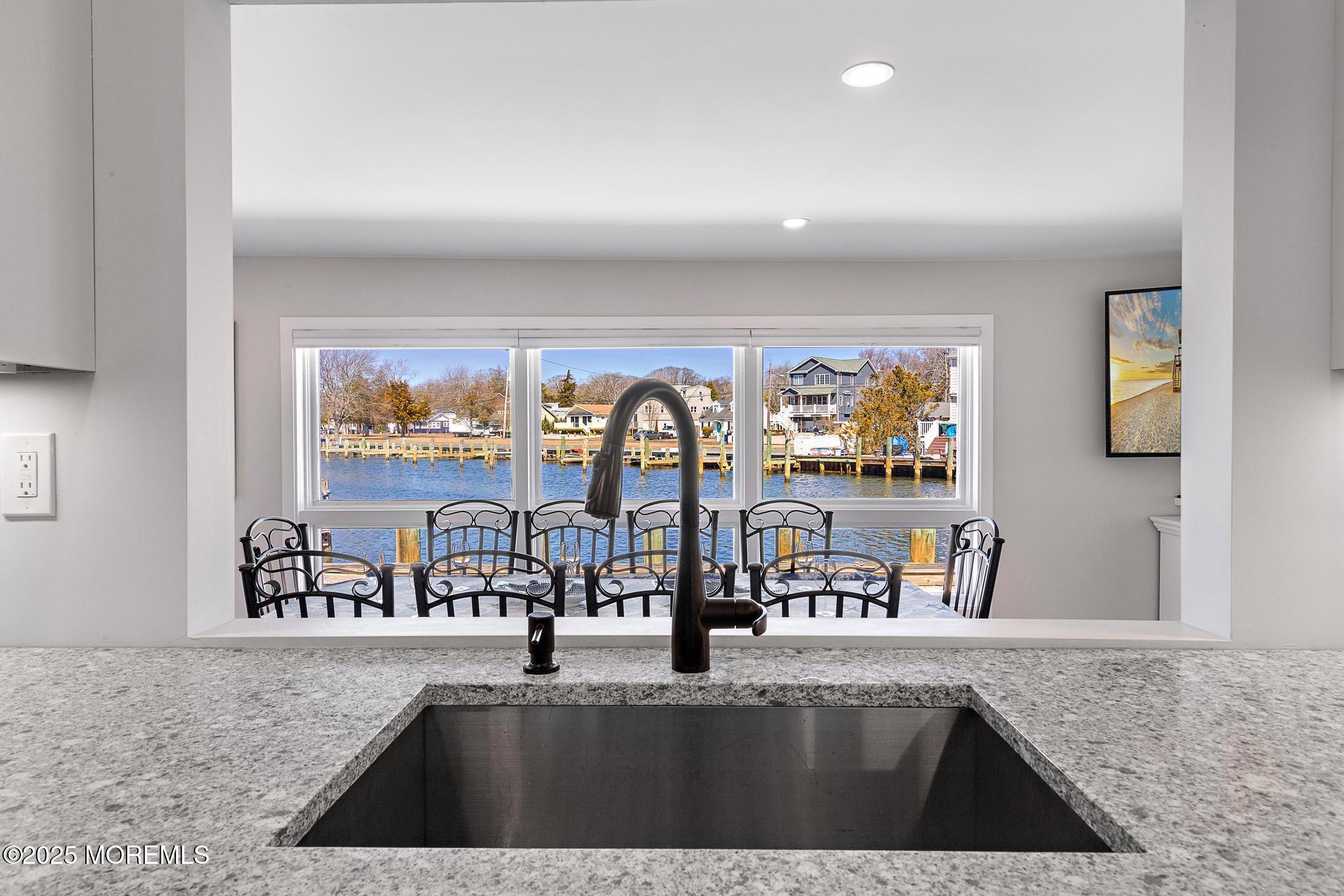 13 Bayview Drive