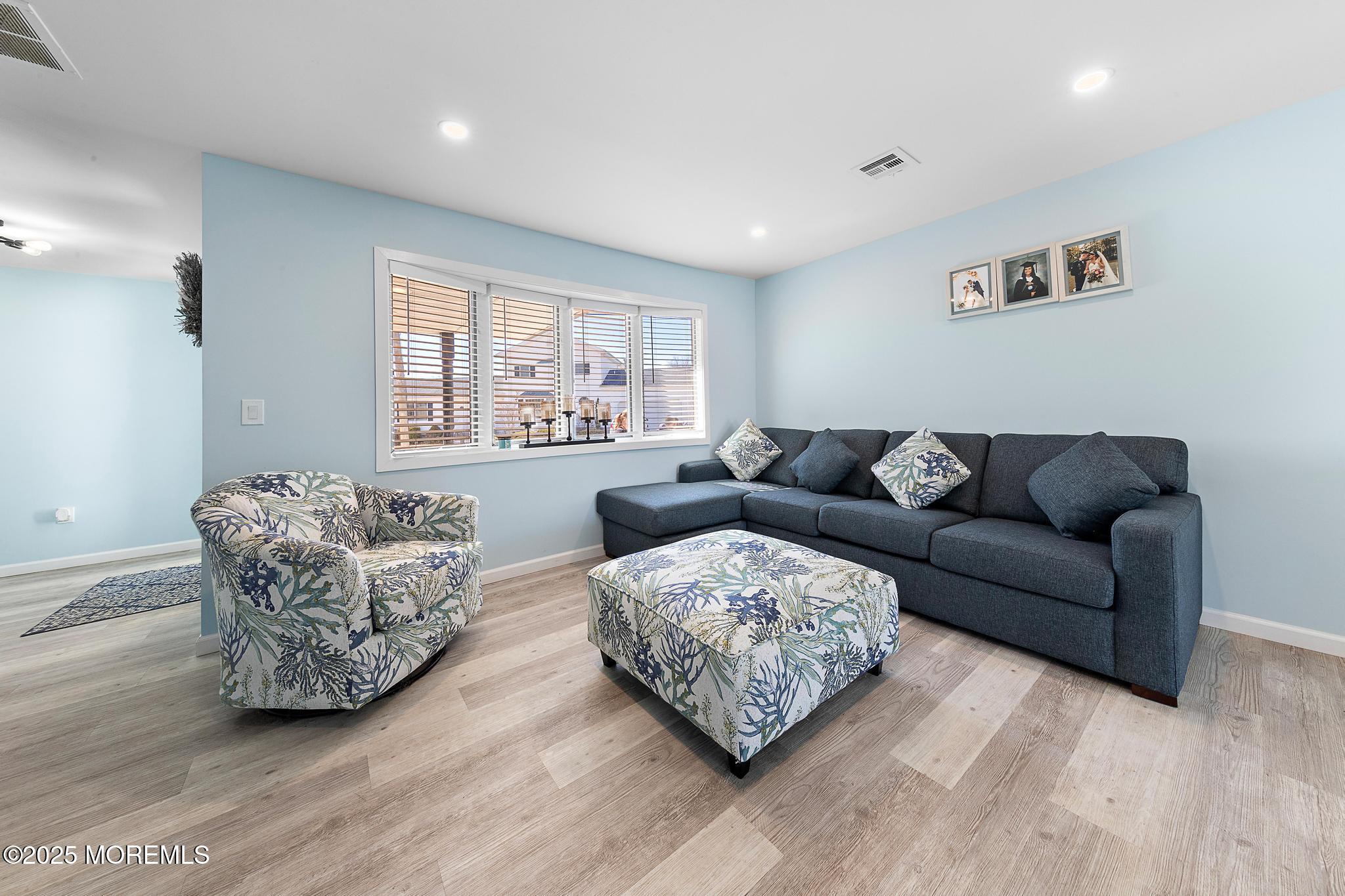 13 Bayview Drive
