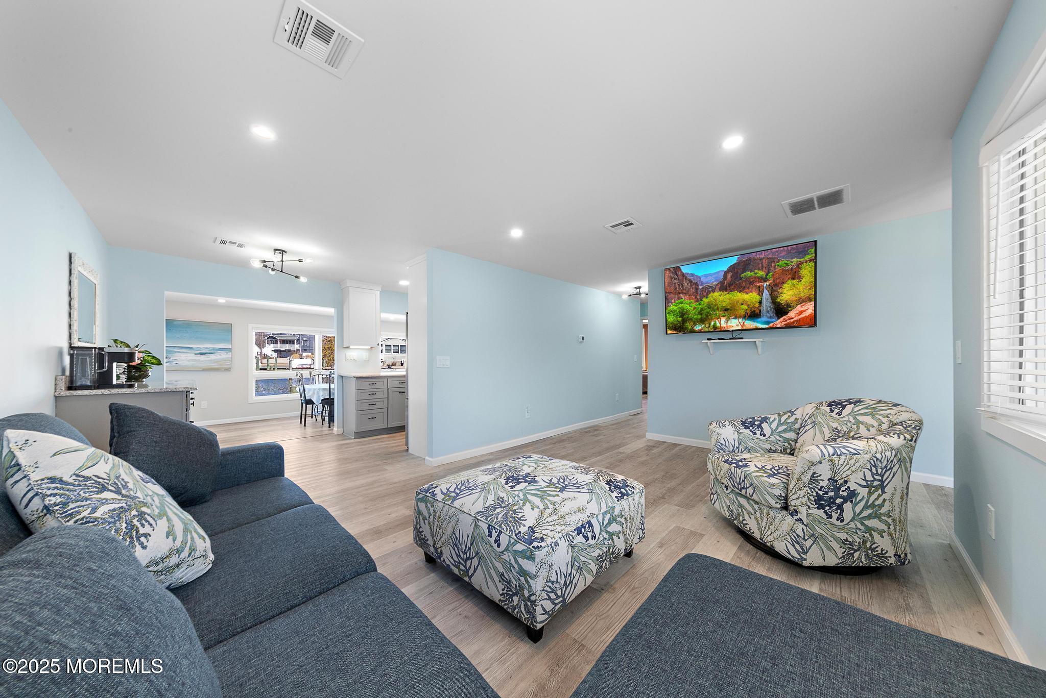 13 Bayview Drive