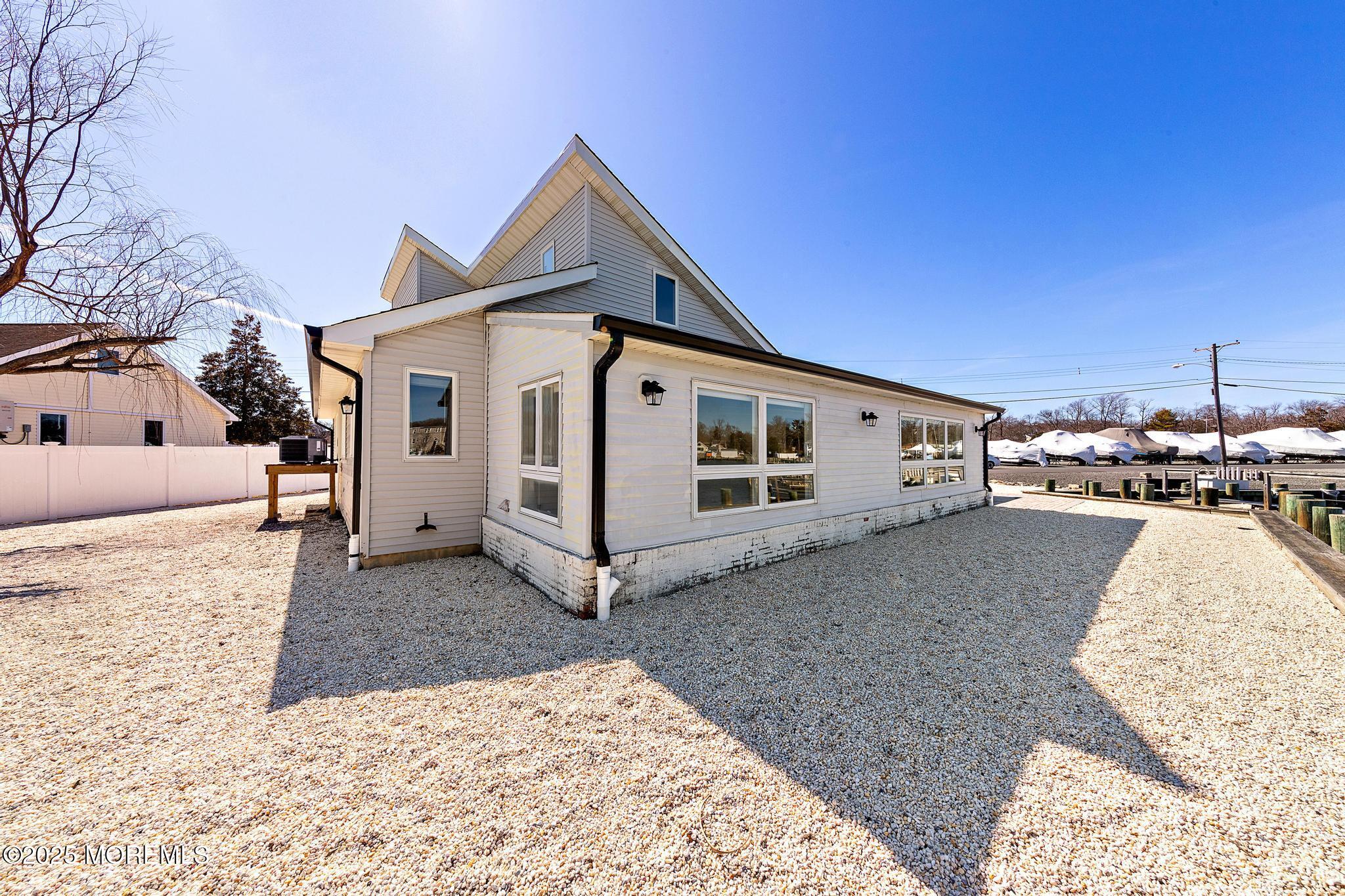 13 Bayview Drive