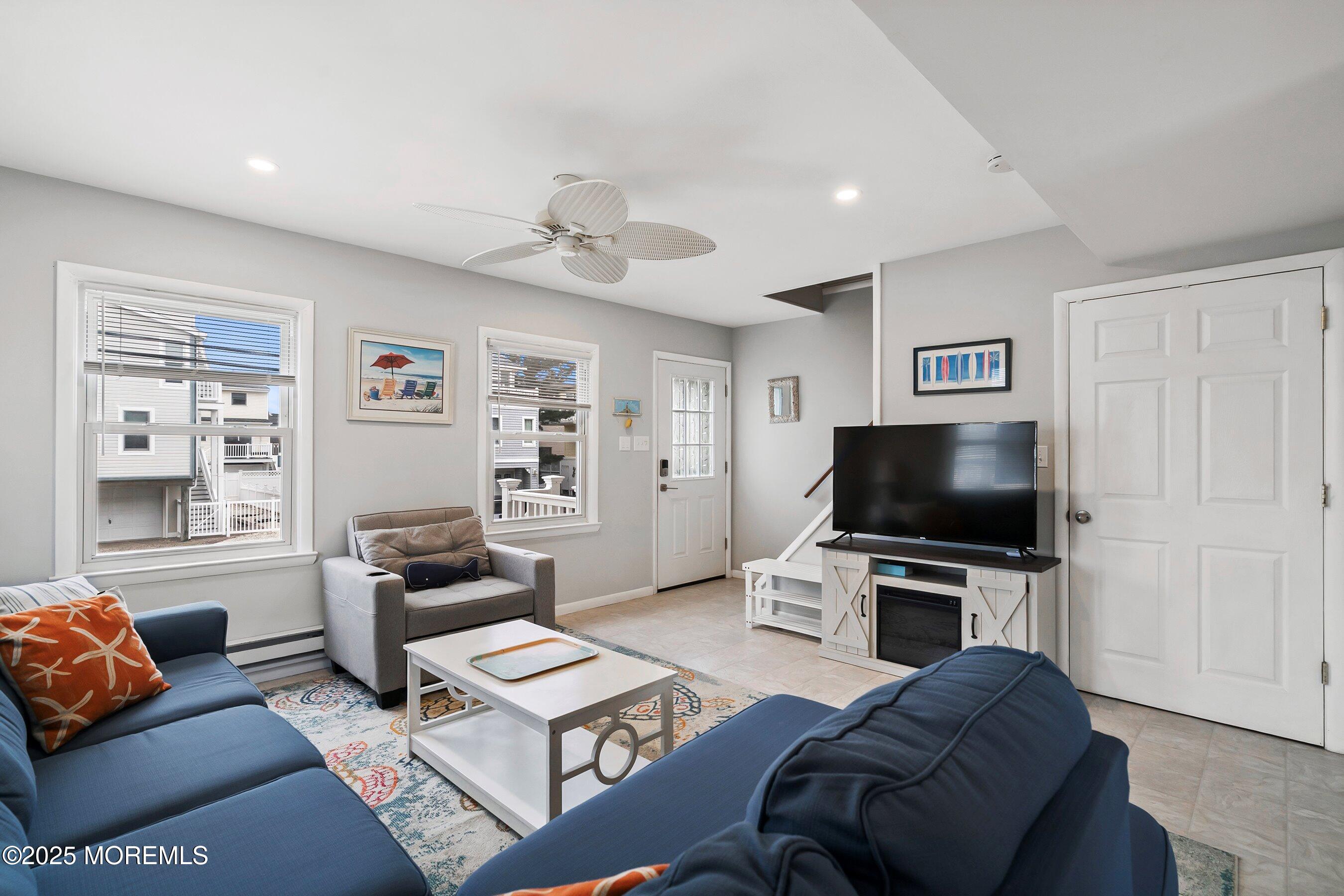 9 Carolina Avenue 2