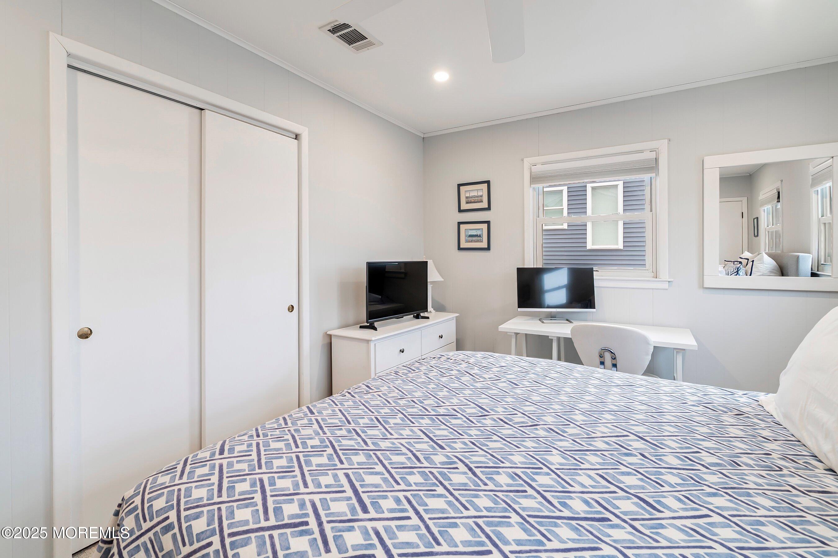 9 Carolina Avenue 2