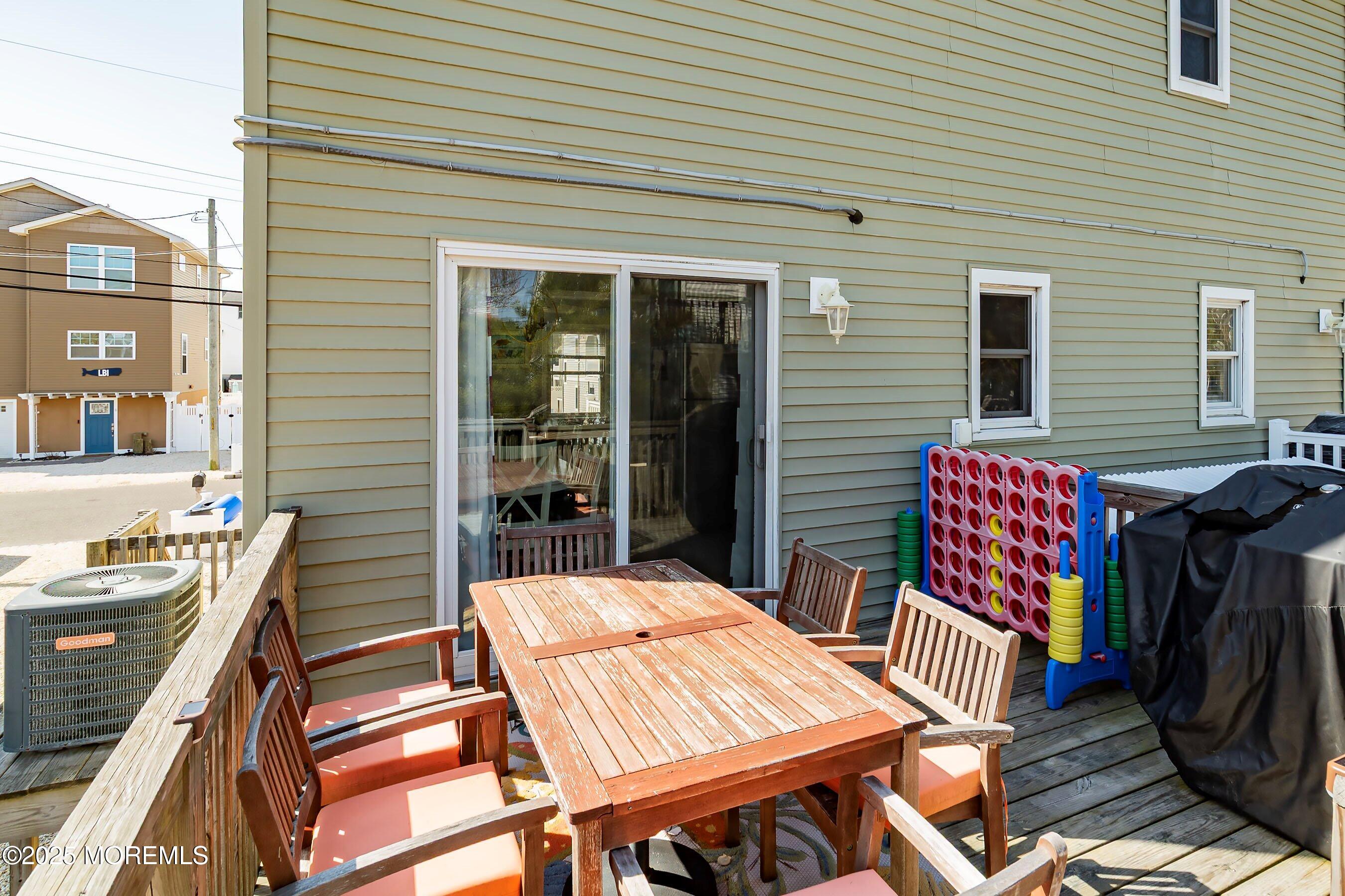 9 Carolina Avenue 2