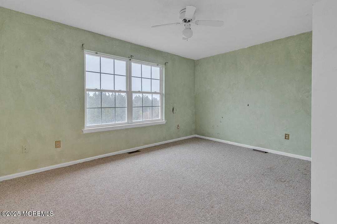 1 Southwinds Drive