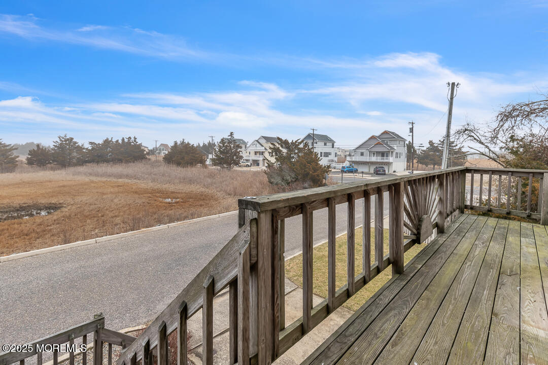 1 Southwinds Drive