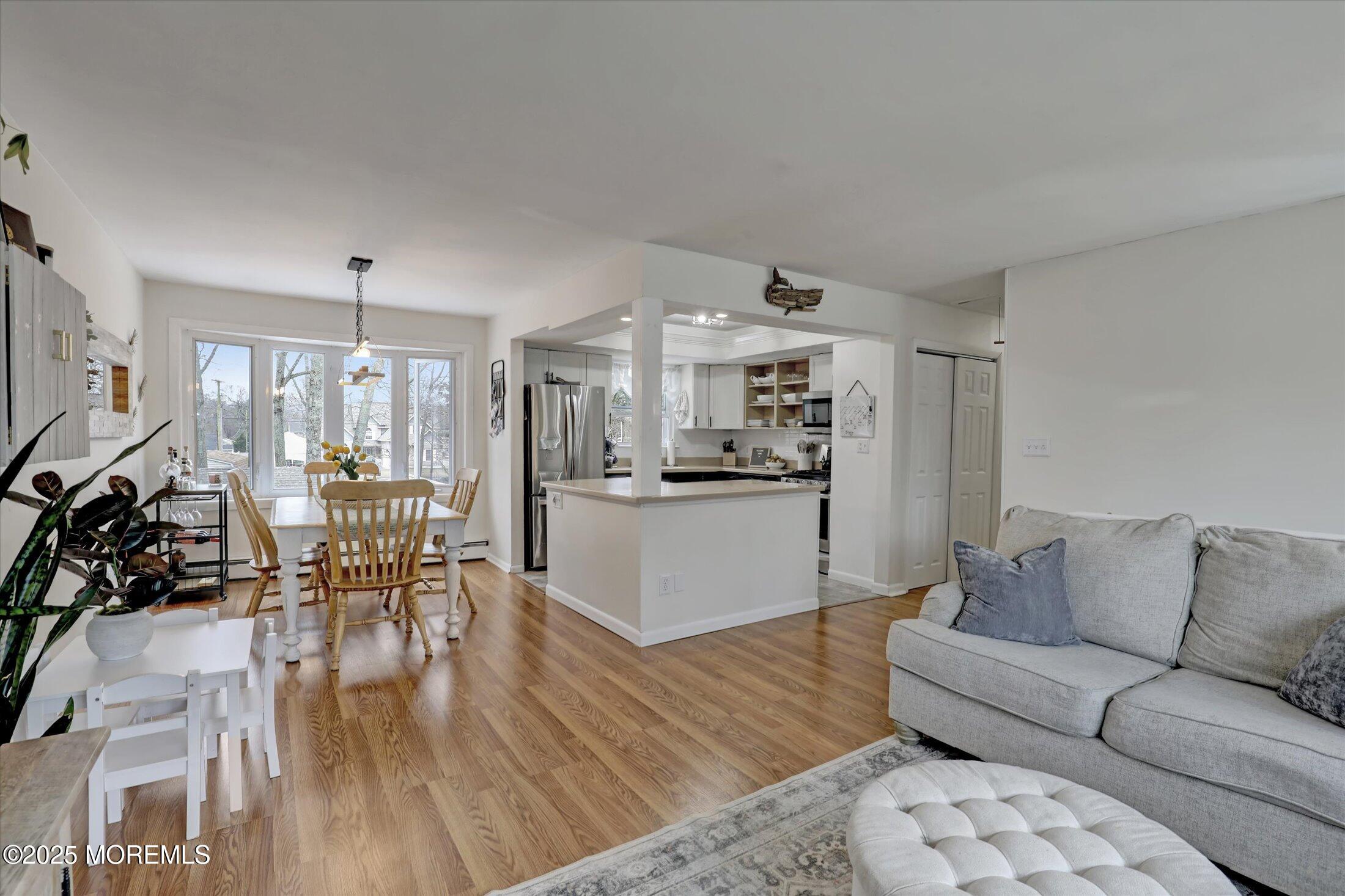 318 Bay Boulevard