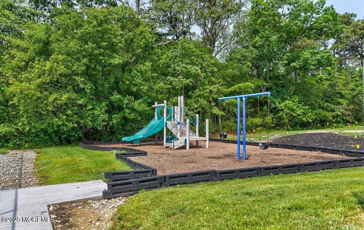 1015 Waters Edge Drive