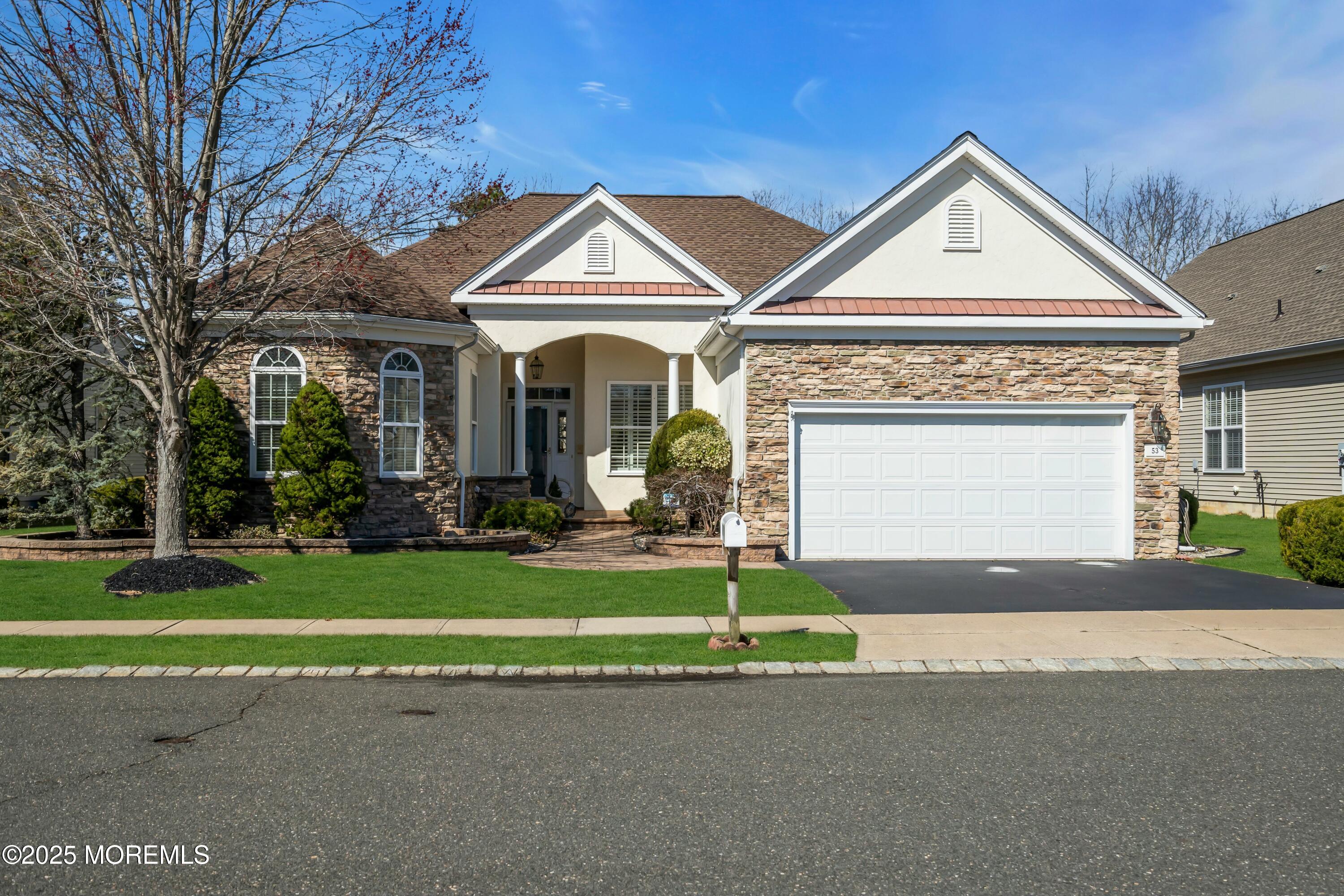 53 Heritage Point Boulevard