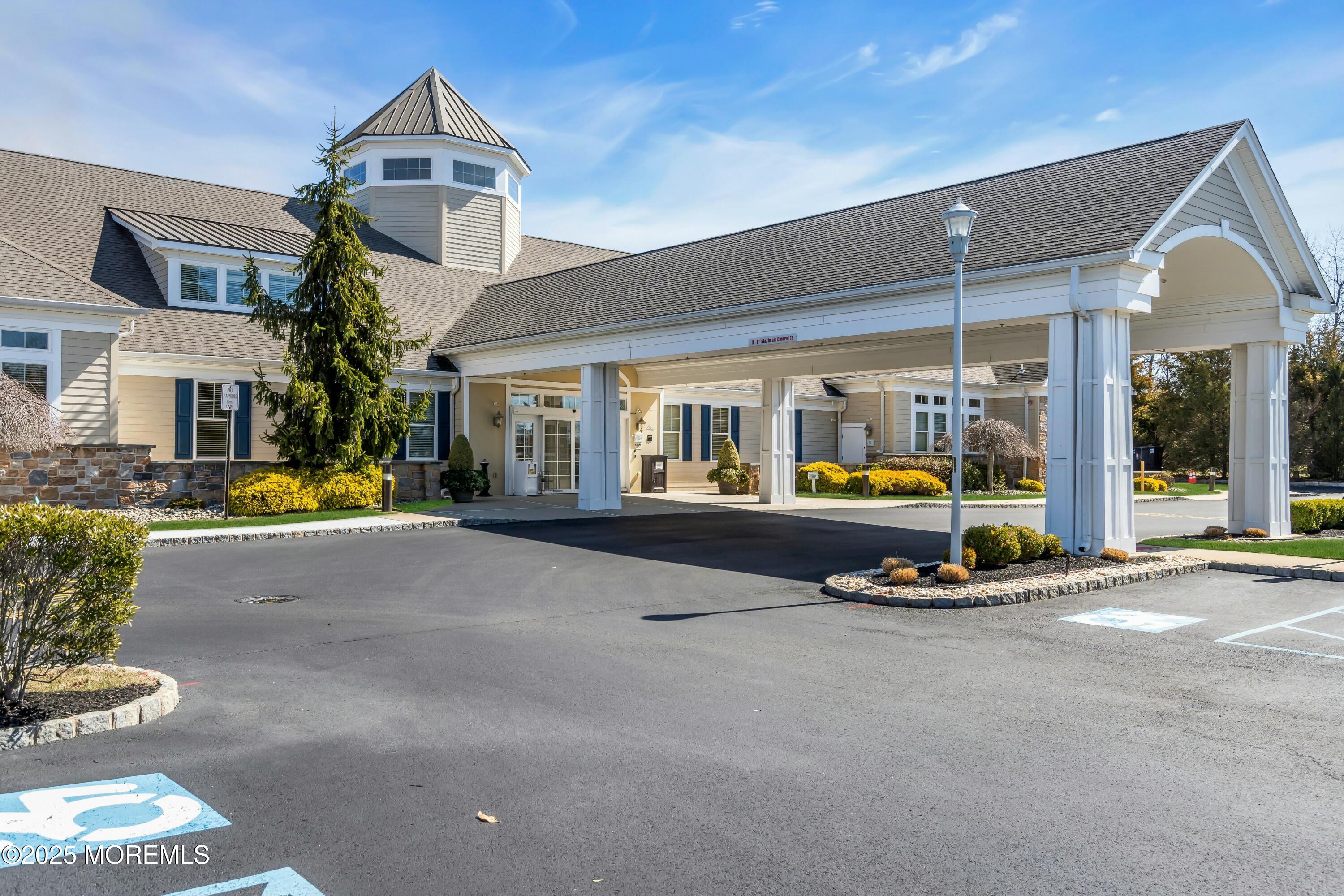 53 Heritage Point Boulevard