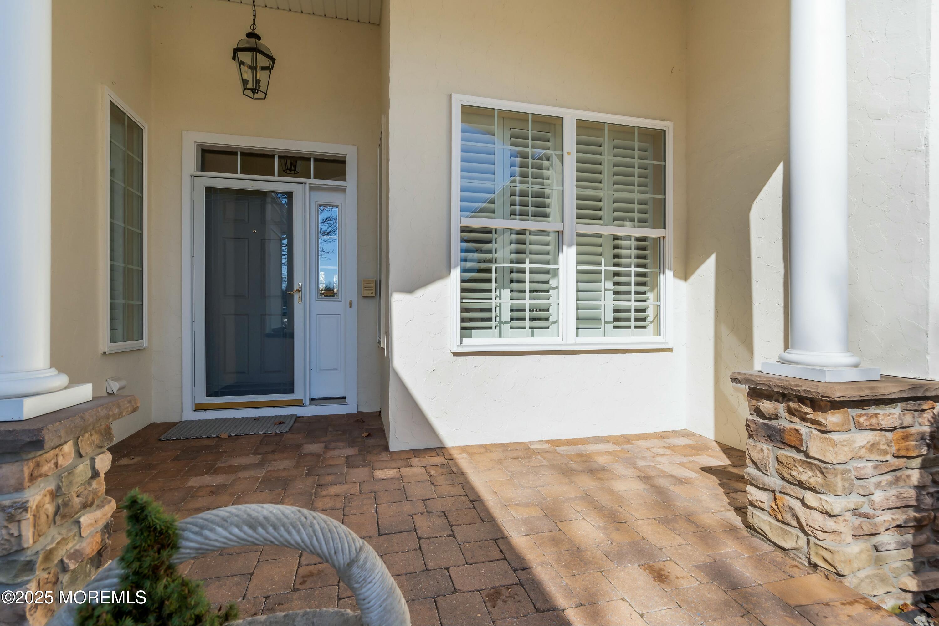 53 Heritage Point Boulevard