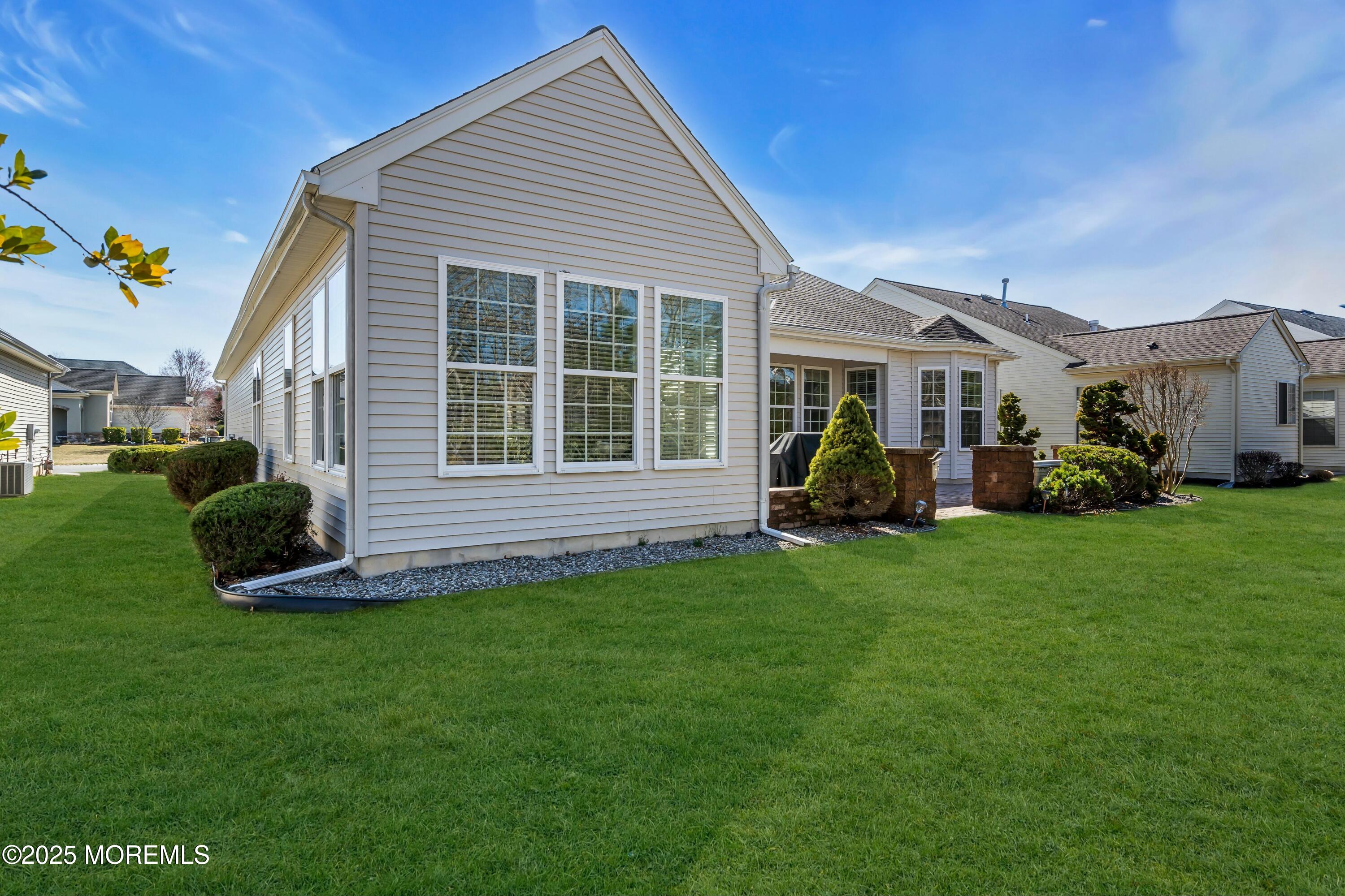 53 Heritage Point Boulevard