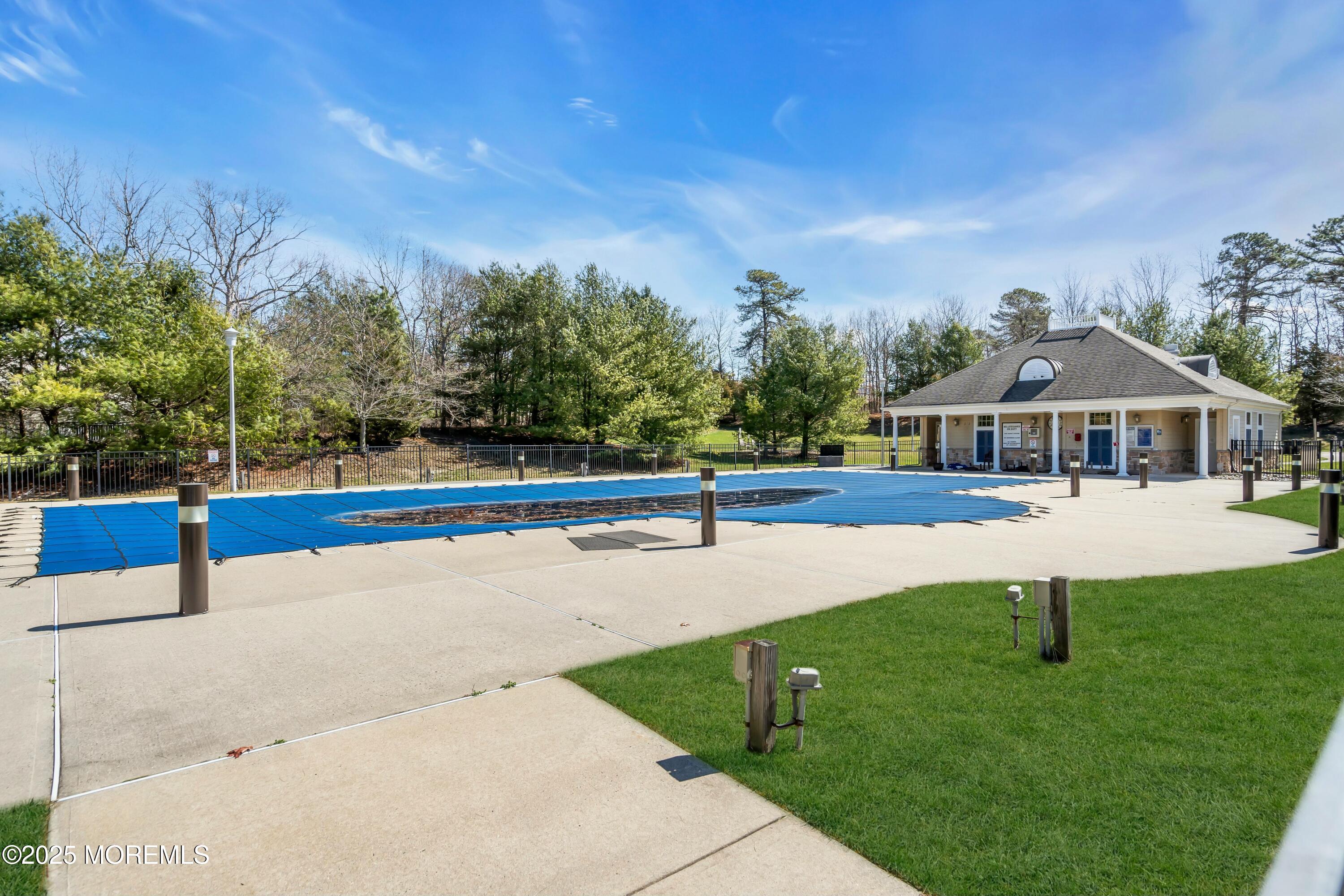 53 Heritage Point Boulevard