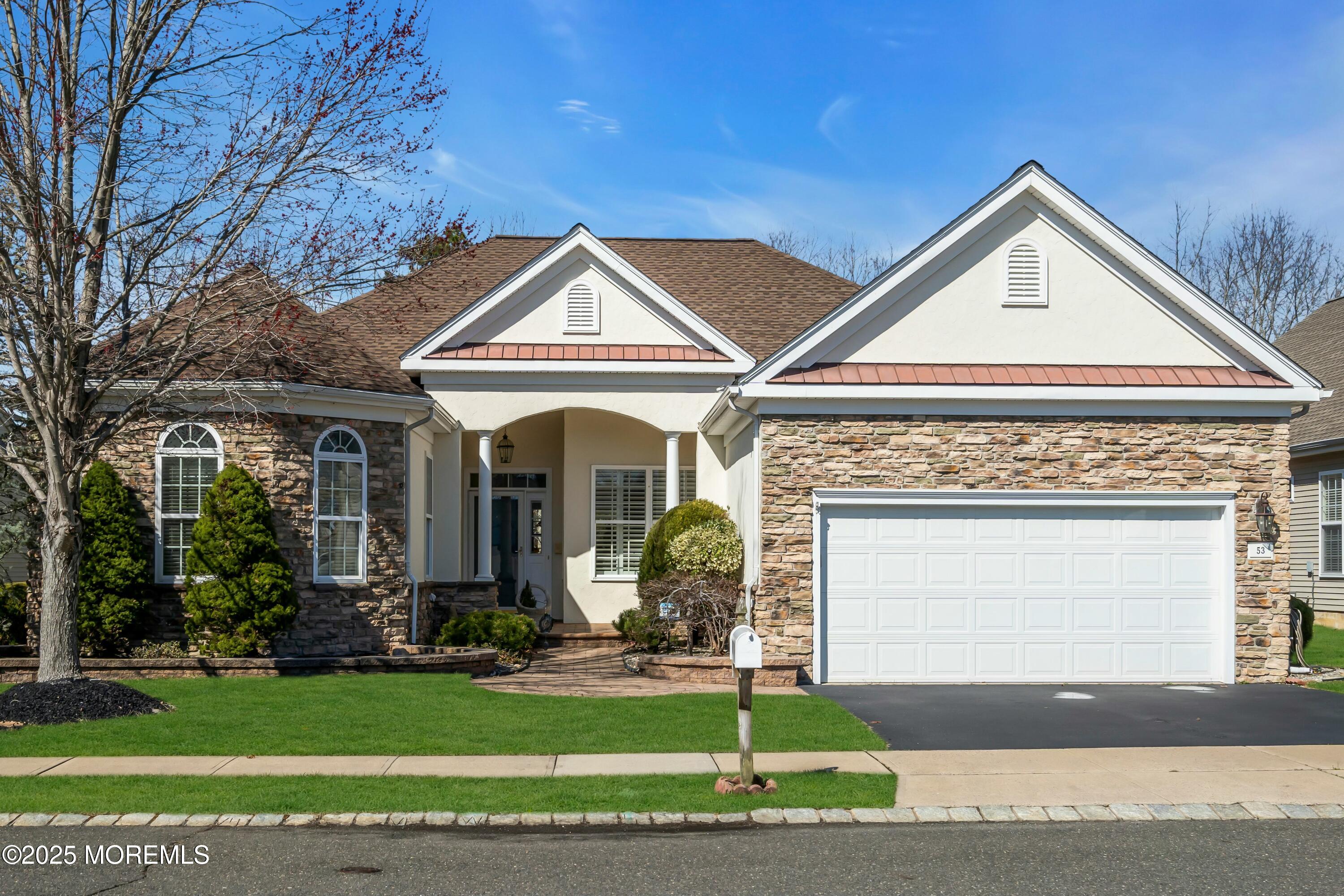 53 Heritage Point Boulevard