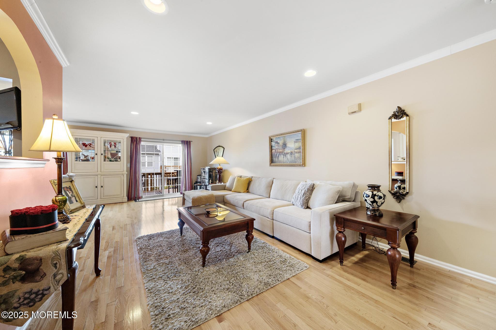 23 Hanna Lane 303