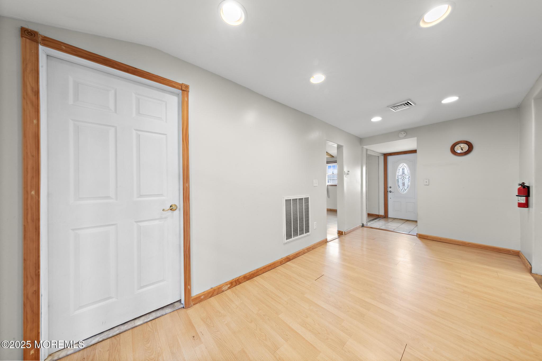 73 Dolphin Road