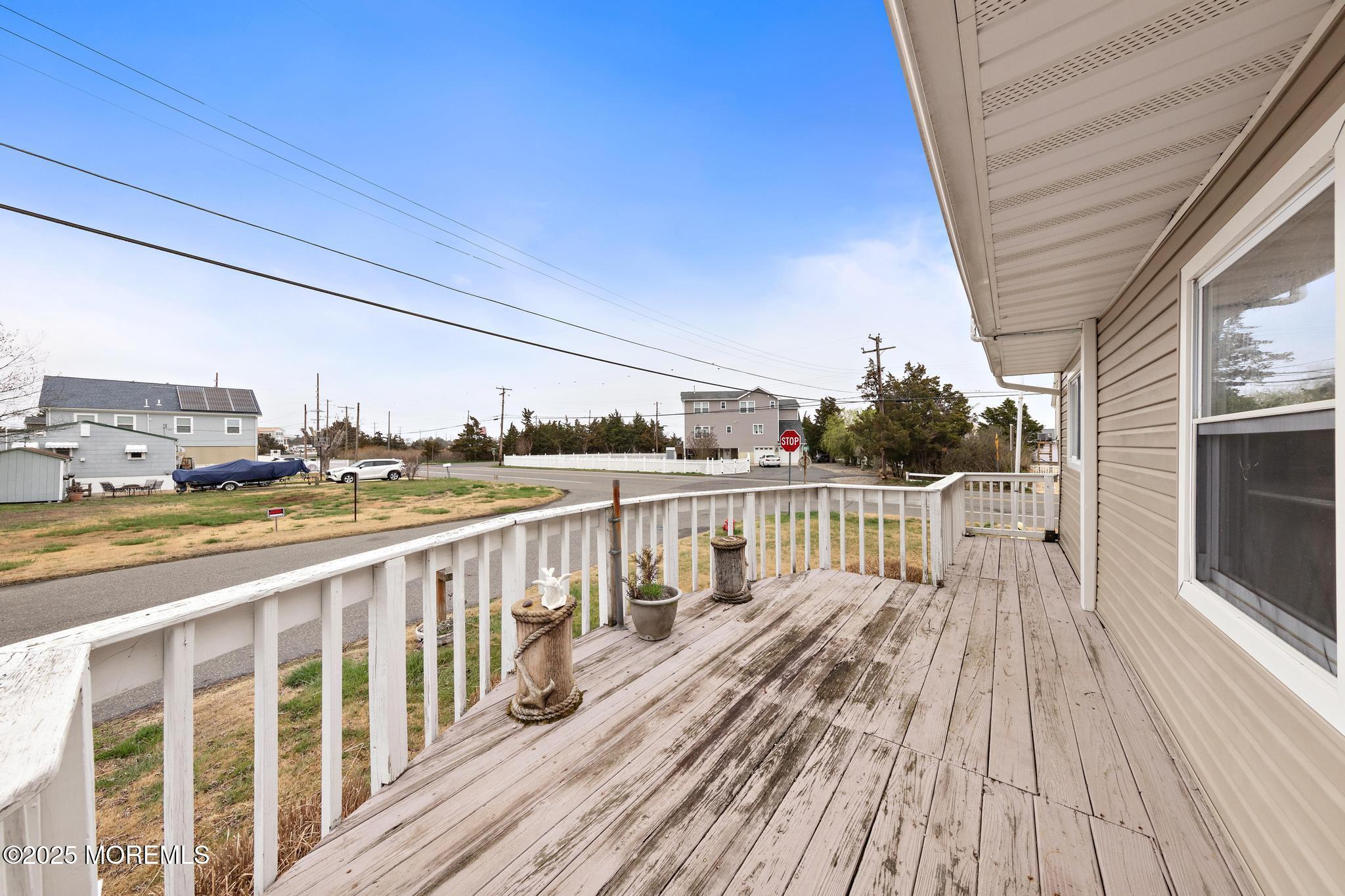 73 Dolphin Road