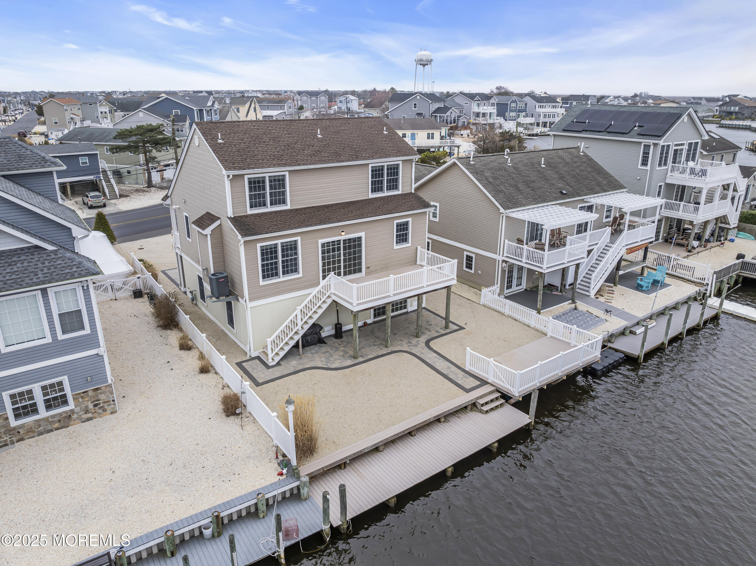 1099 Mill Creek