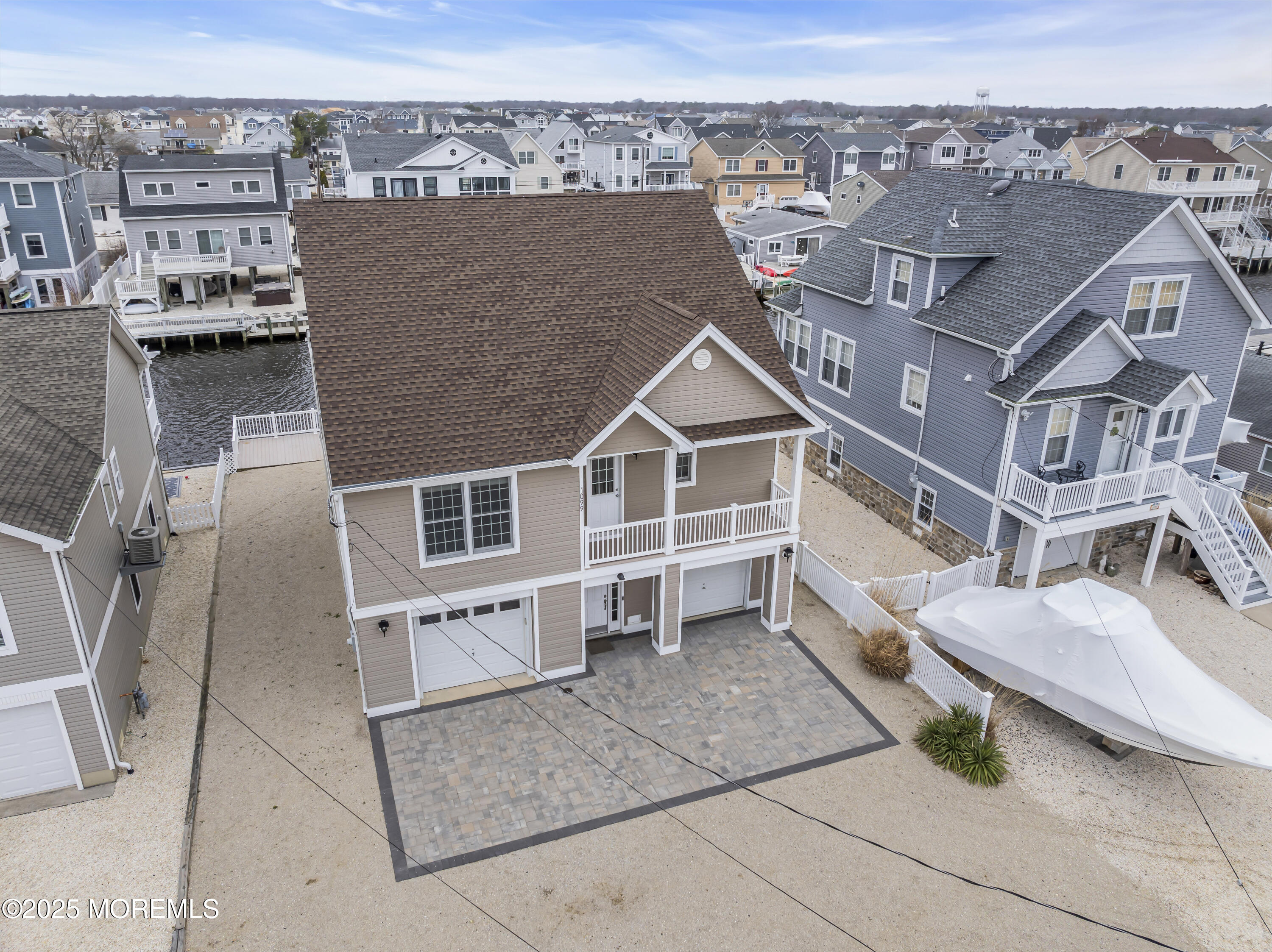 1099 Mill Creek
