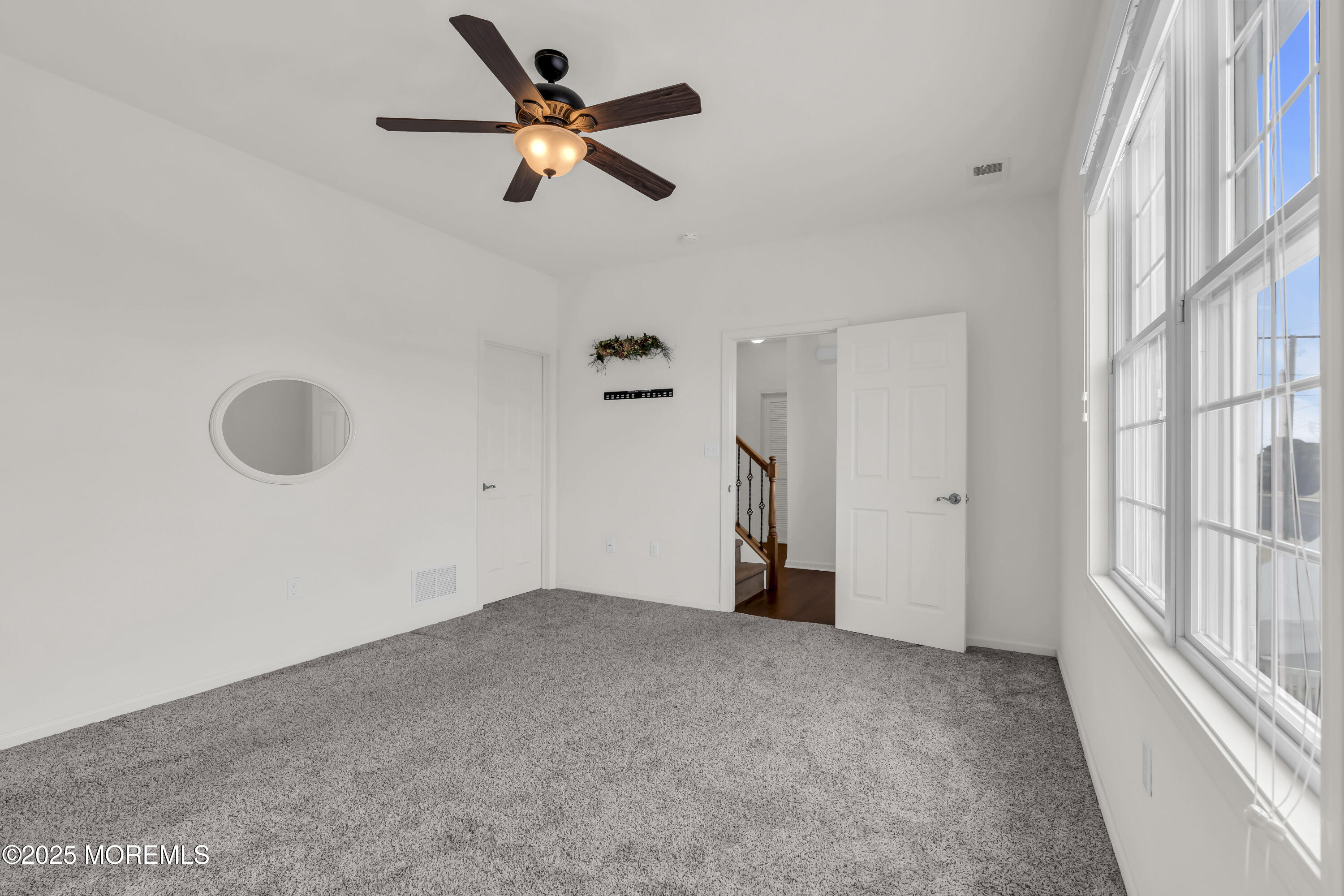 1099 Mill Creek