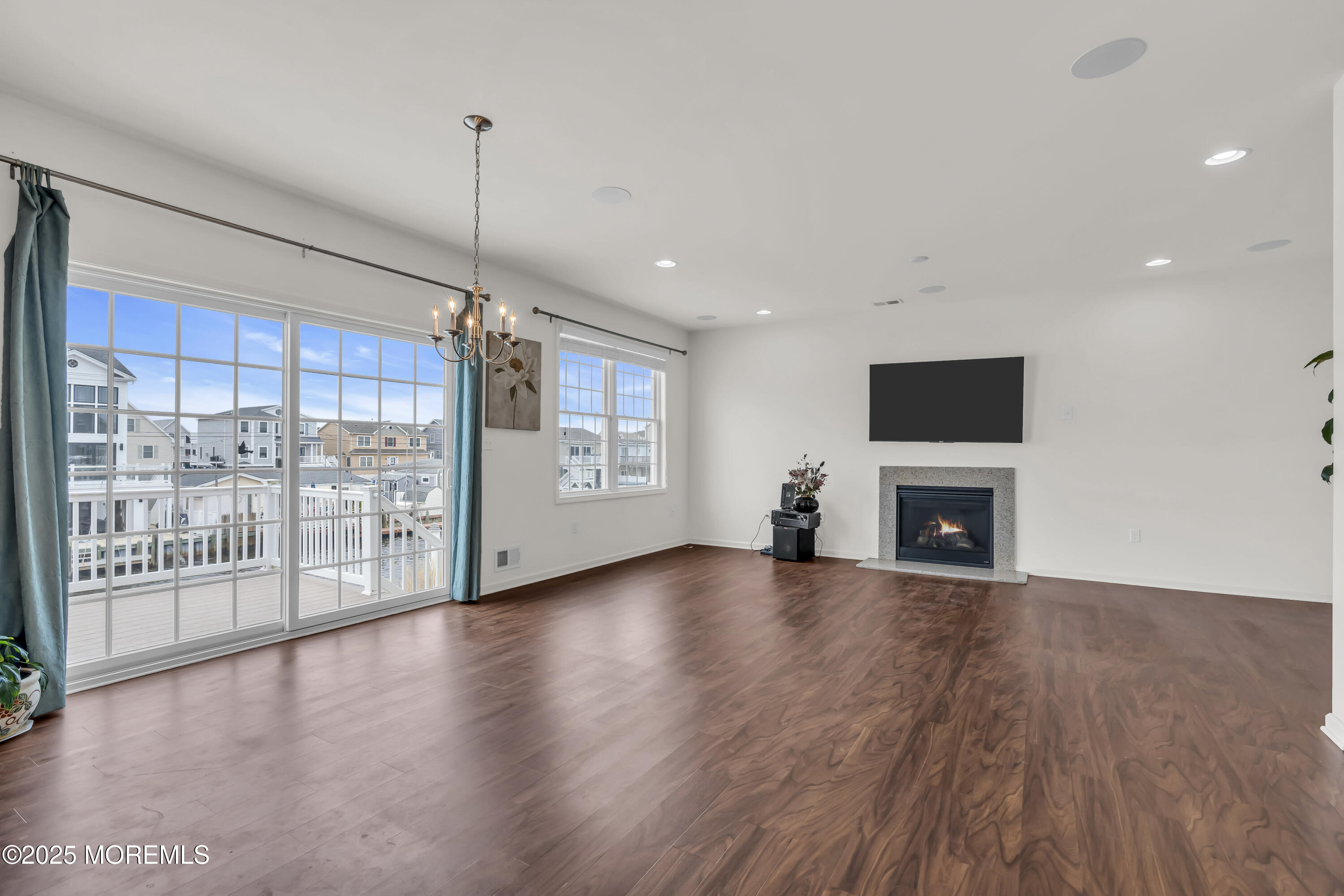 1099 Mill Creek