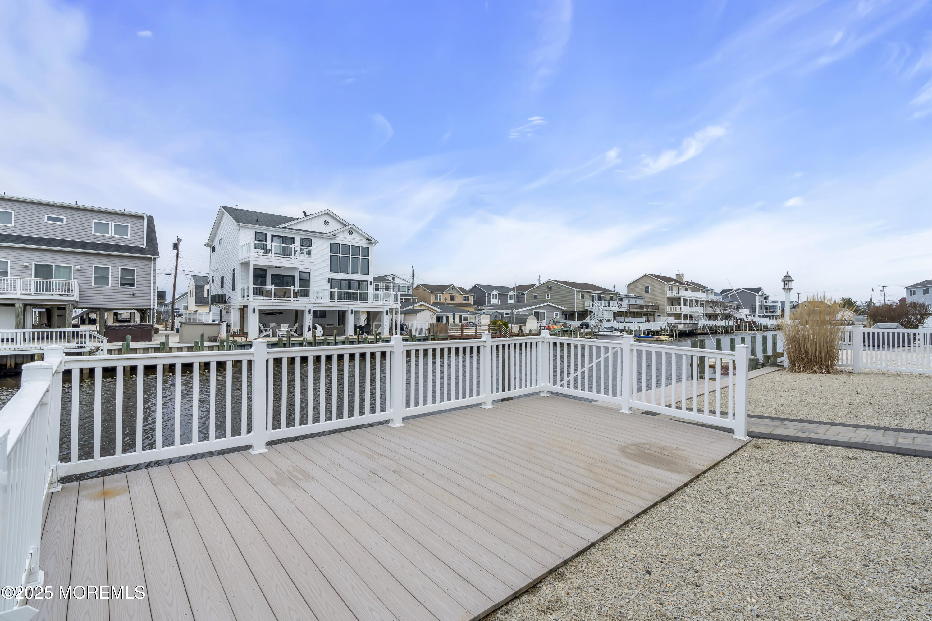 1099 Mill Creek