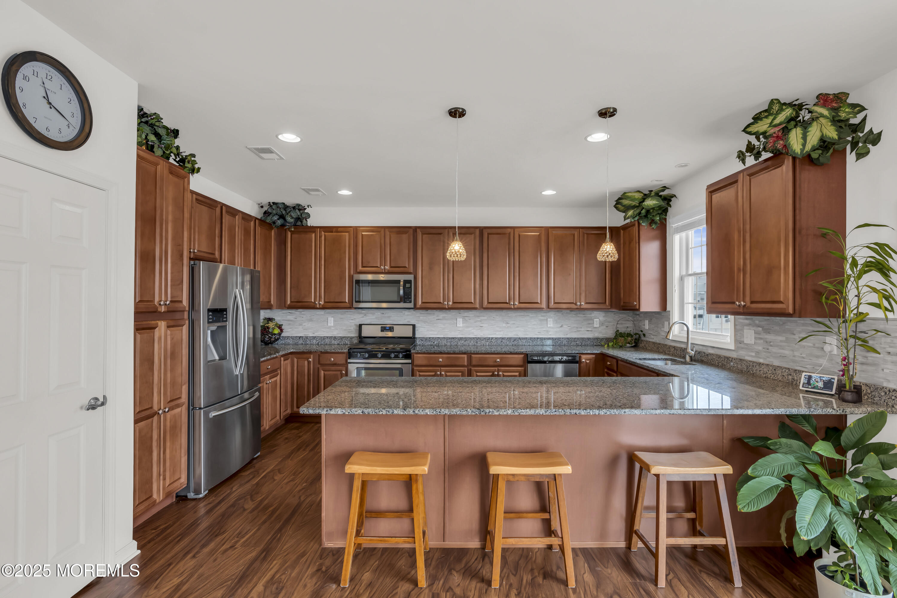 1099 Mill Creek