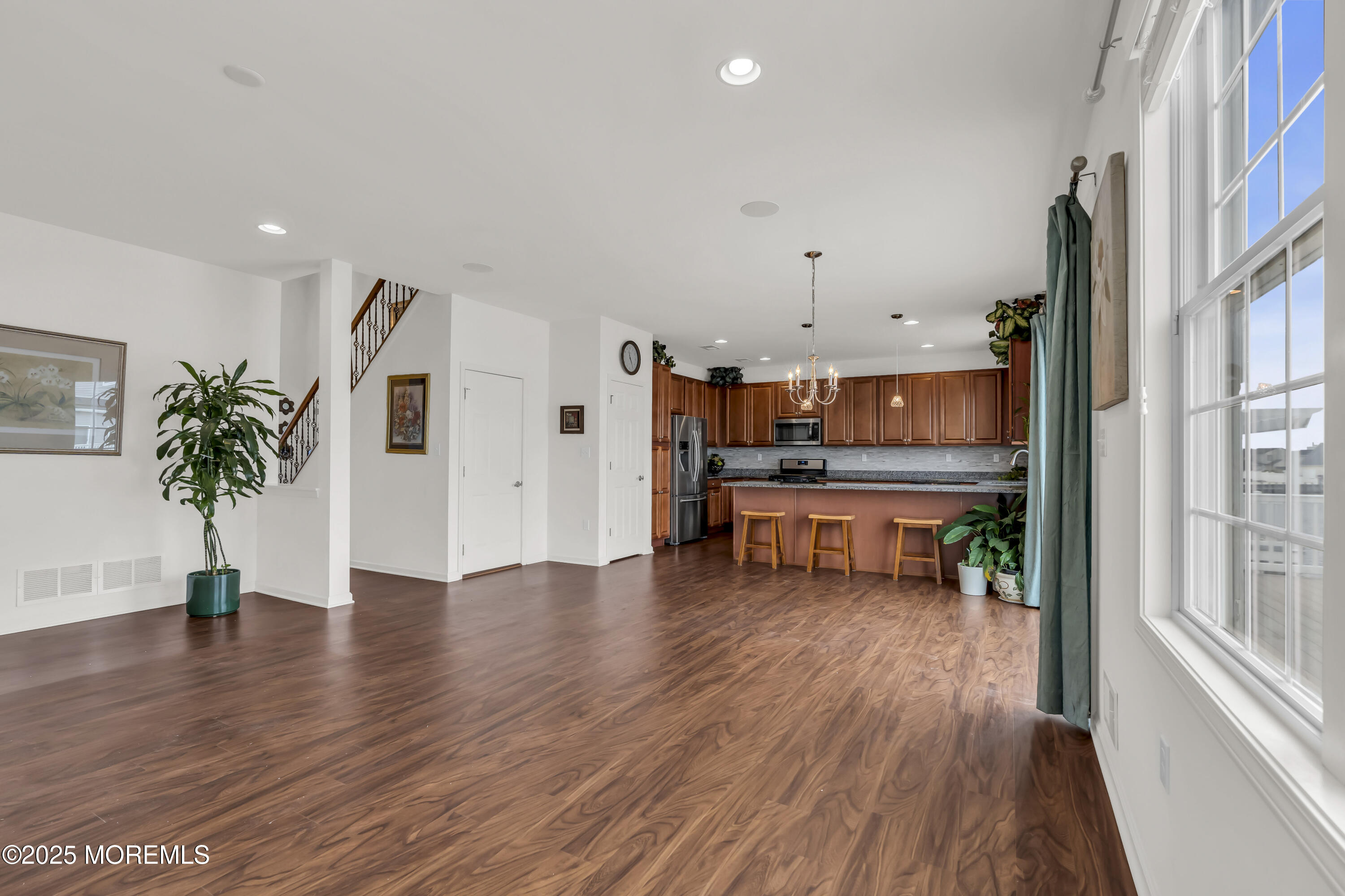 1099 Mill Creek