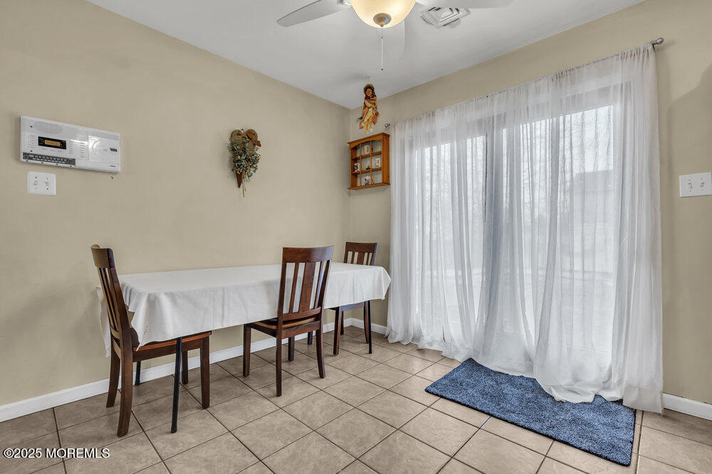 117 Bowsprit Road