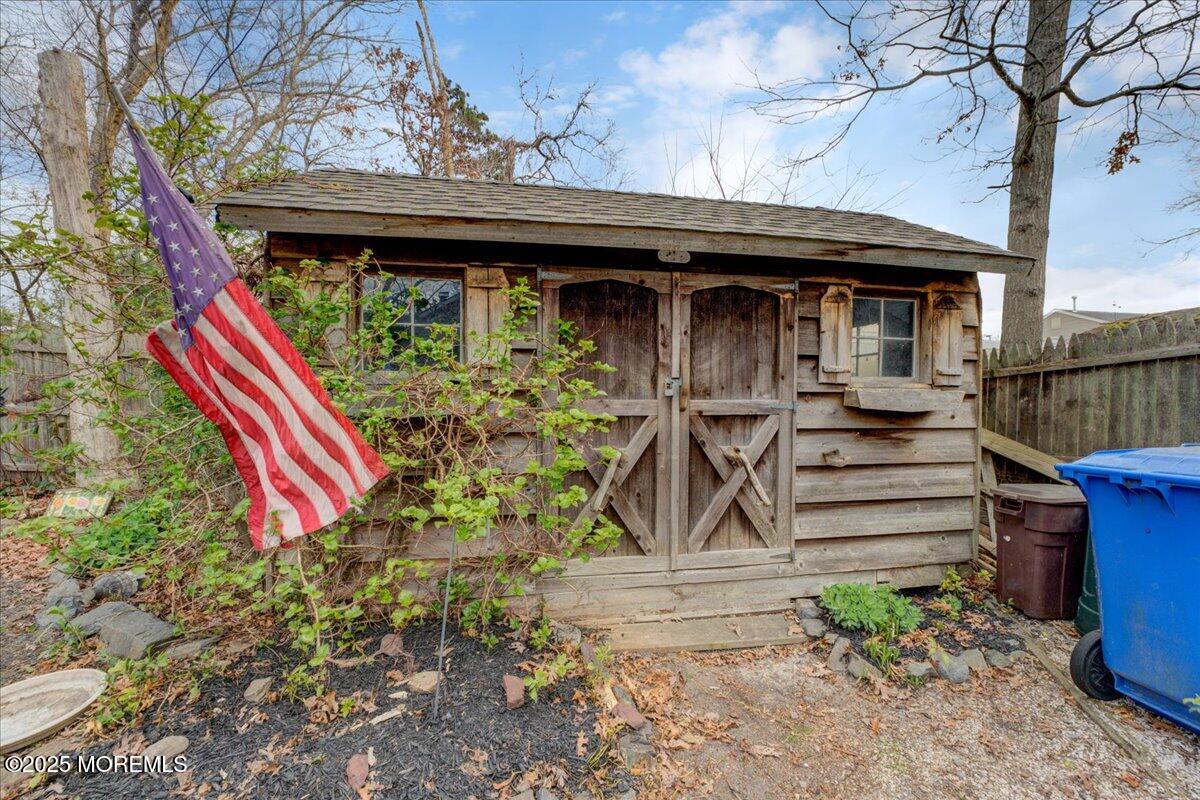 1046 Cutlass Avenue